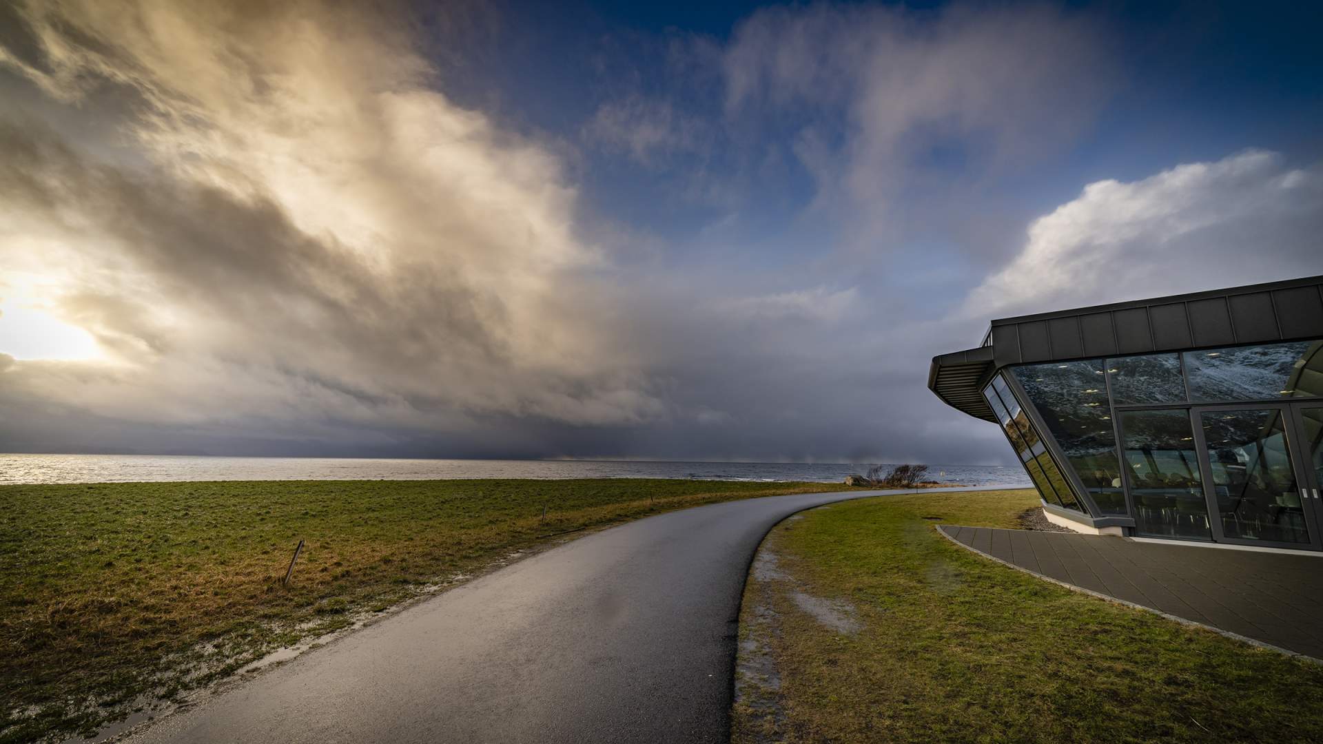 Alnes fyr og opplevelsessenter