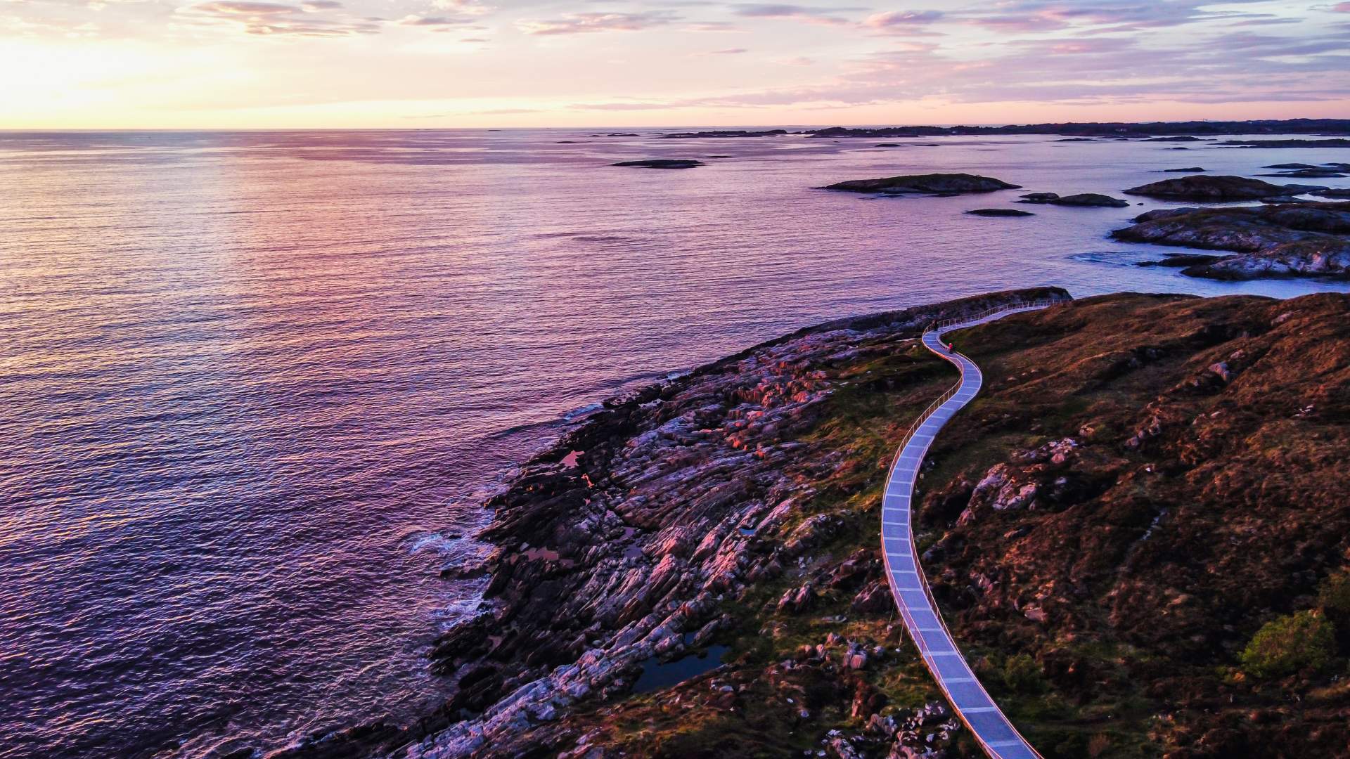 The Atlantic Road - walking path