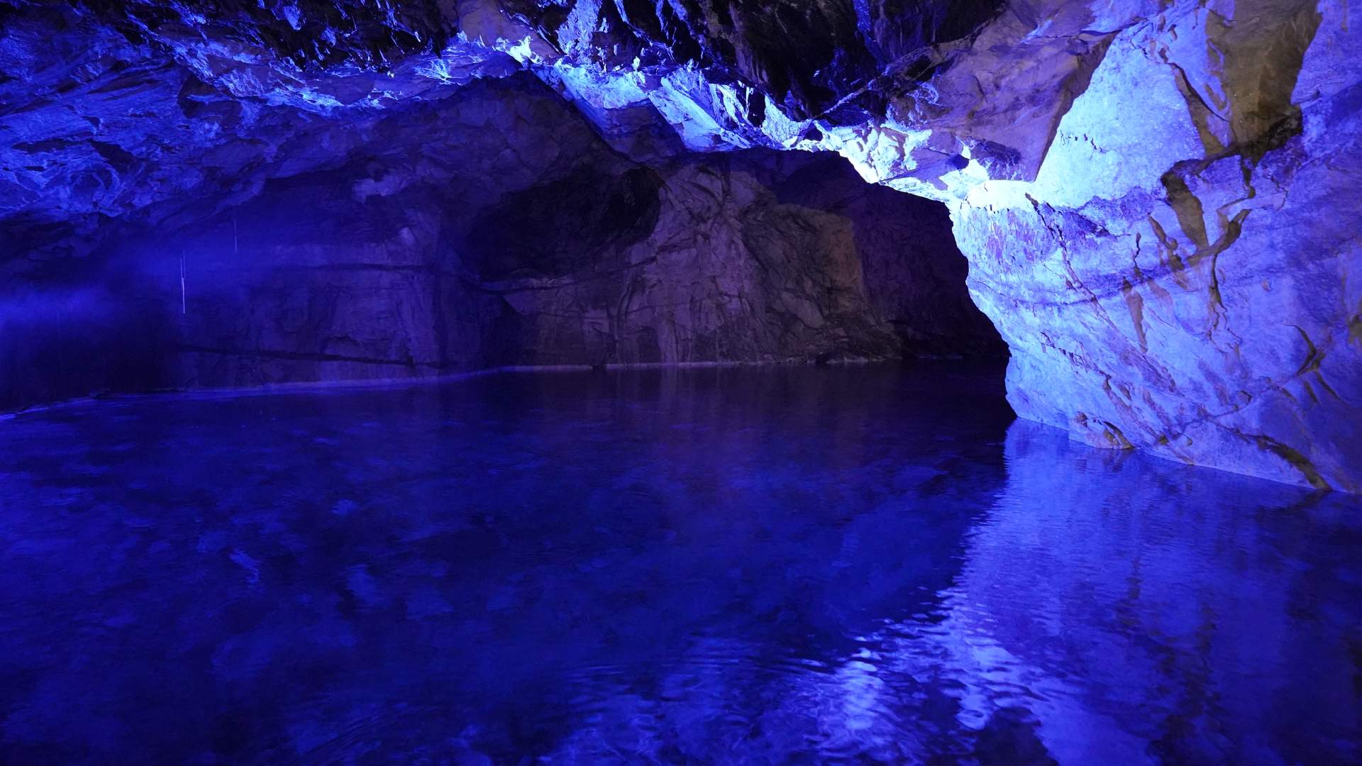 Visit the marble mines in Bergtatt