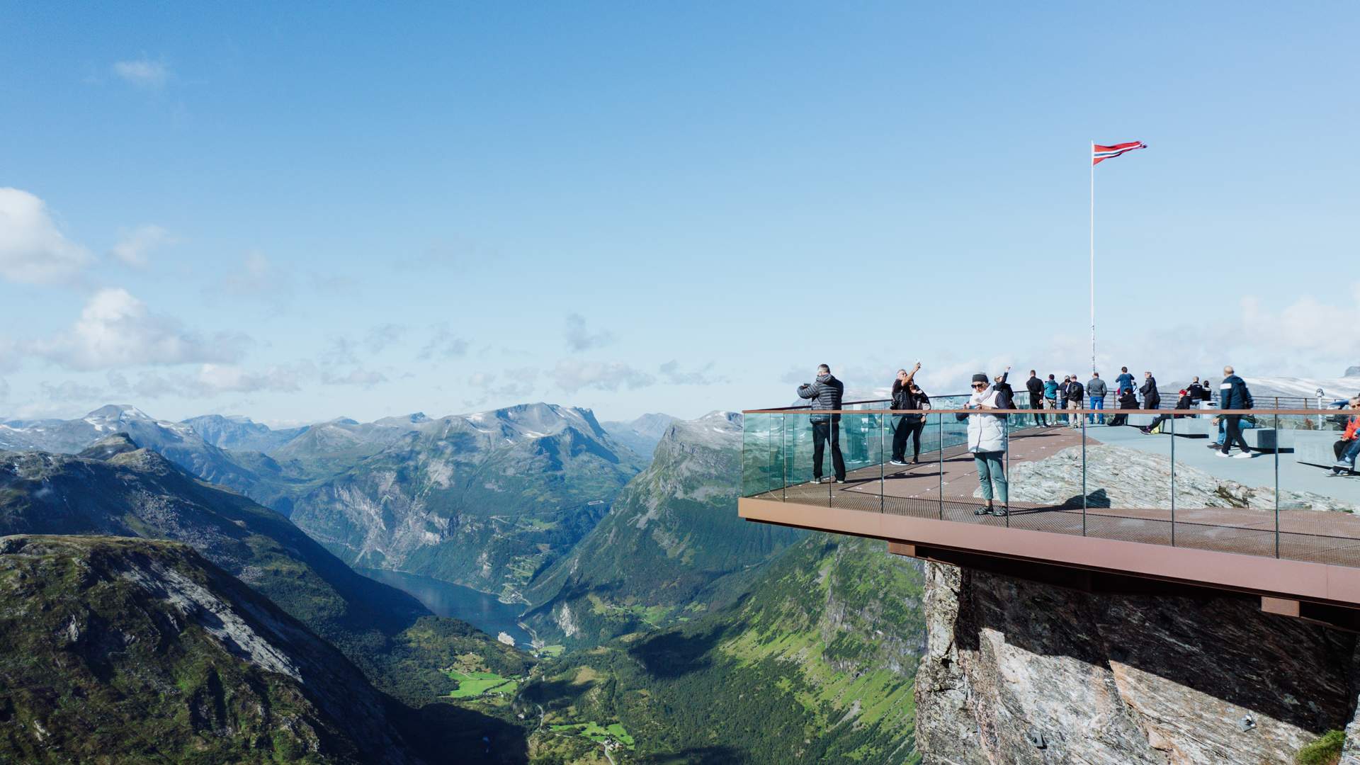 Geiranger Skywalk - Dalsnibba