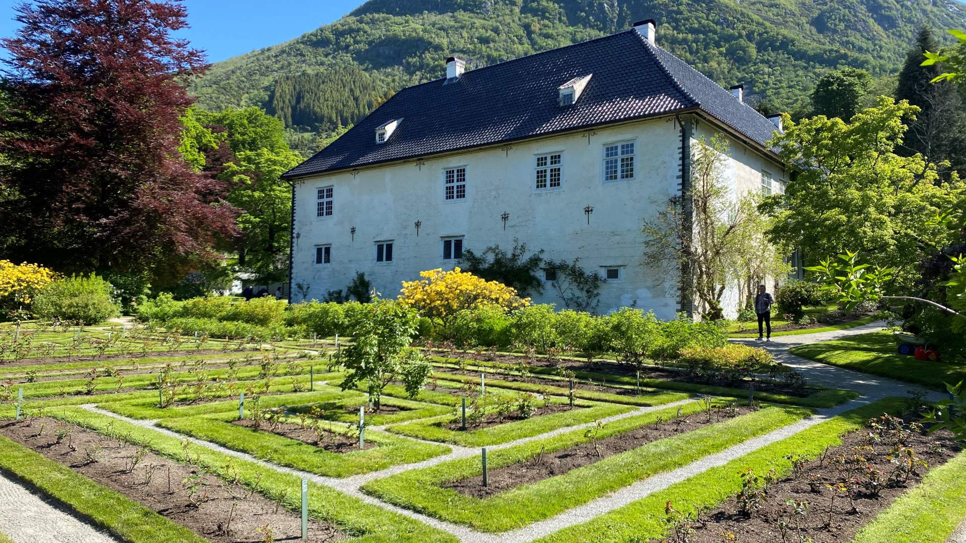 Baroniet Rosendal manorhouse and gardens