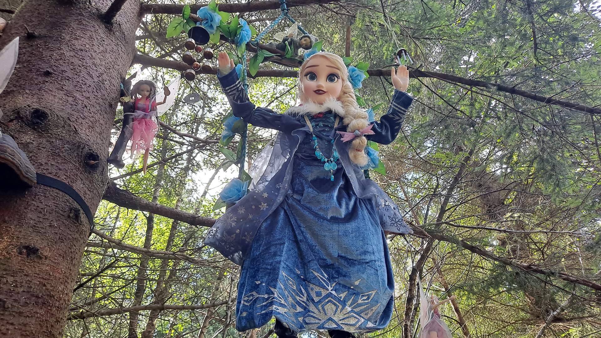 Fe i Eventyrskogen på Stord