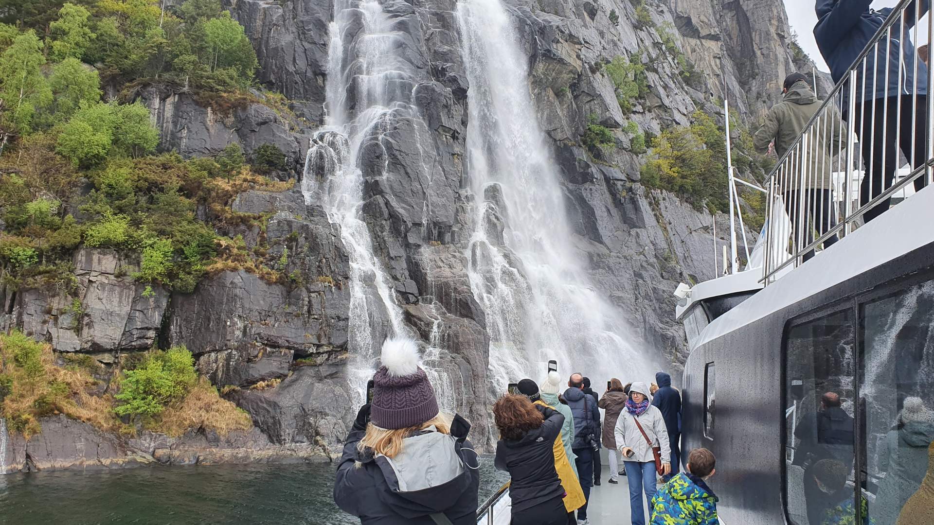 Fjord cruise to the Lysefjord and Preikestolen from Stavanger