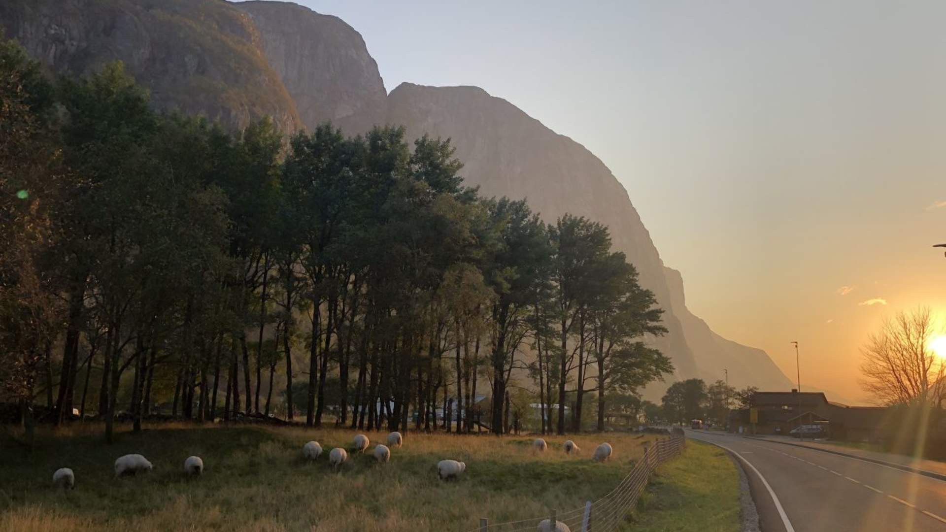 Rundt Osen in Lysebotn