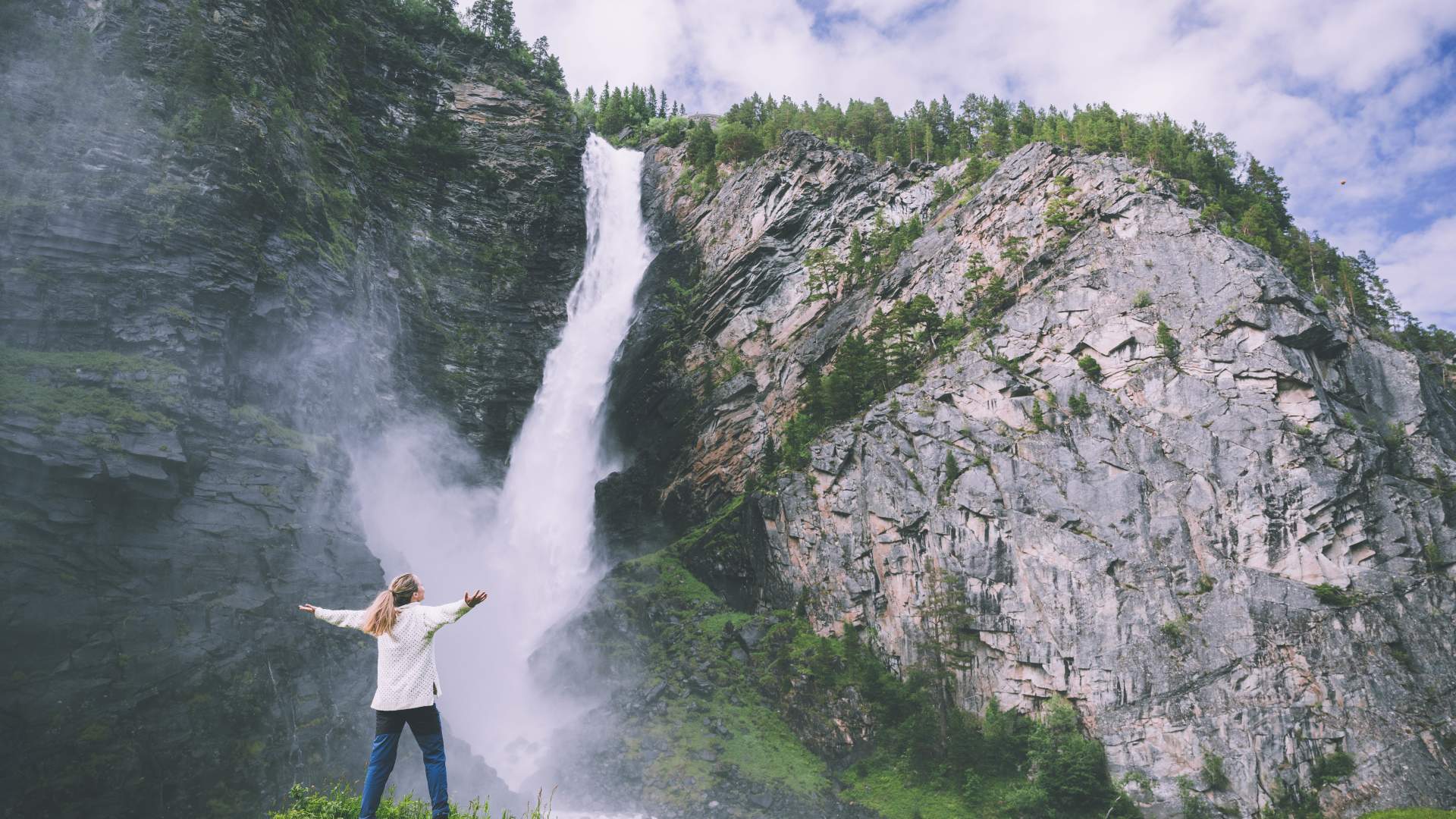 Die Wasserfälle hinein Åmotan