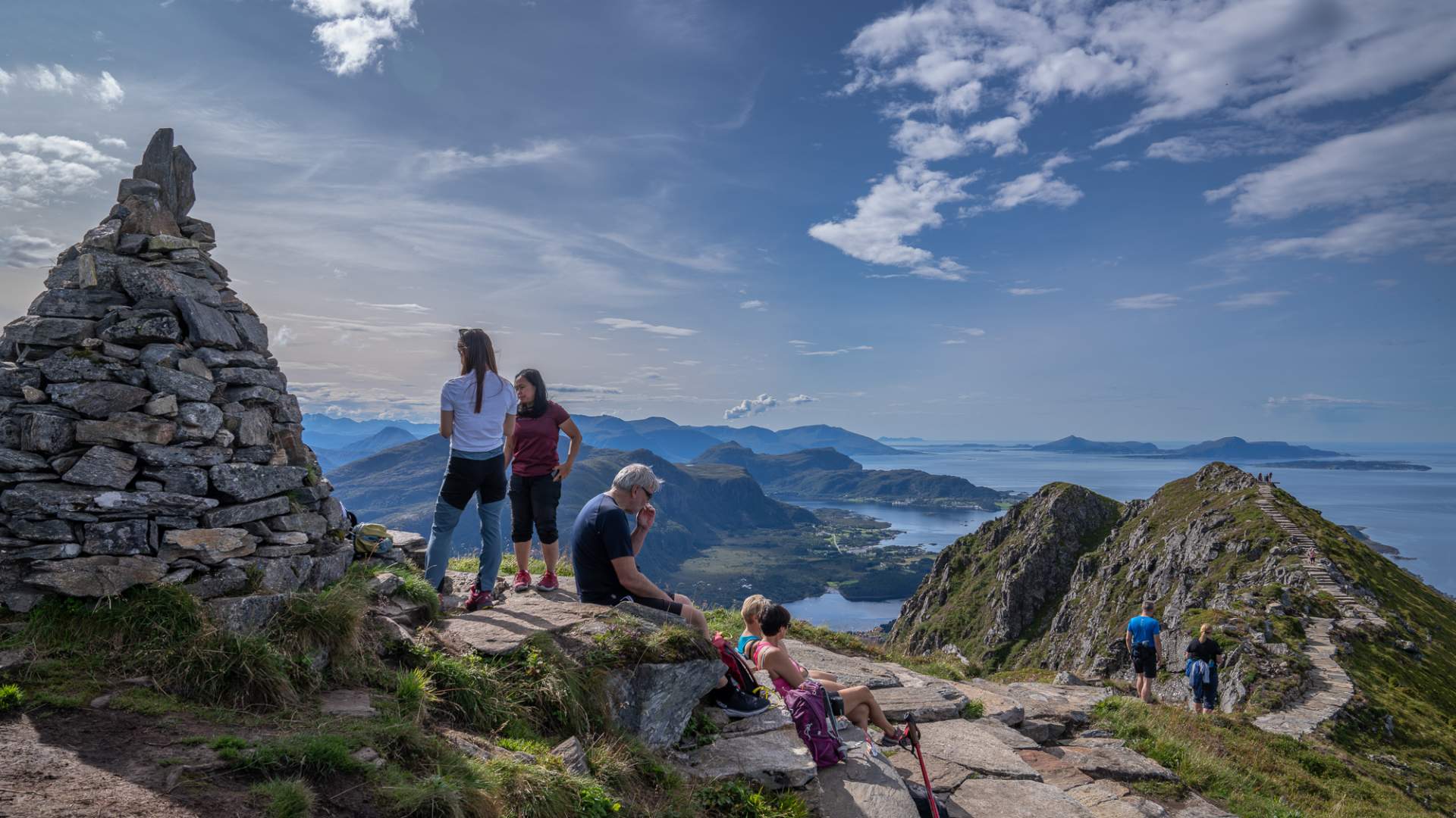 Midsundtrappene - Rørsethornet - One of the worlds longest stone staircase