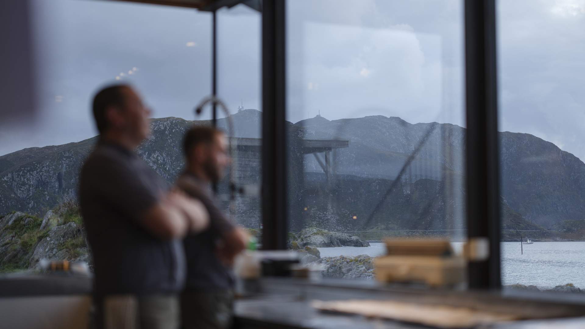 Dette kjøkkenet har vel en av de beste utsiktene - rett ut i havet