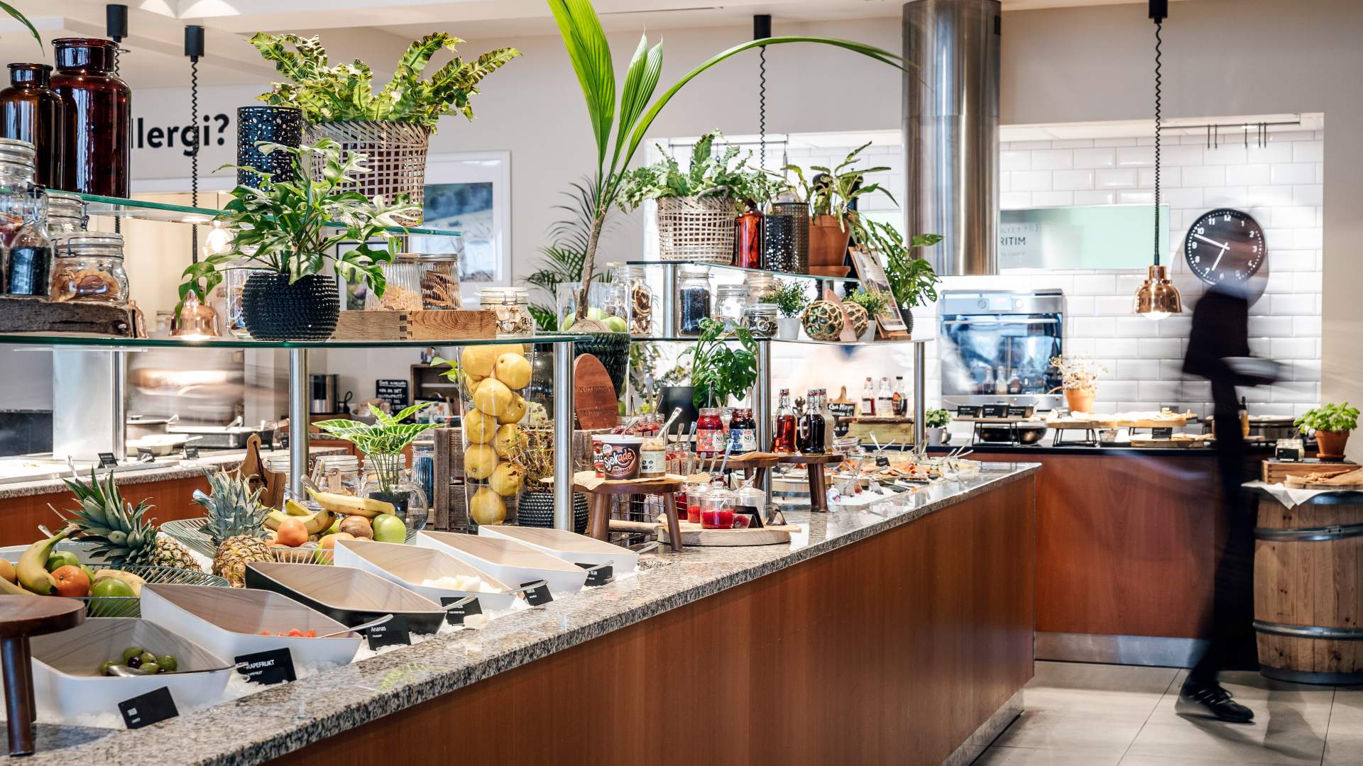 Quality Hotel Maritim- buffet