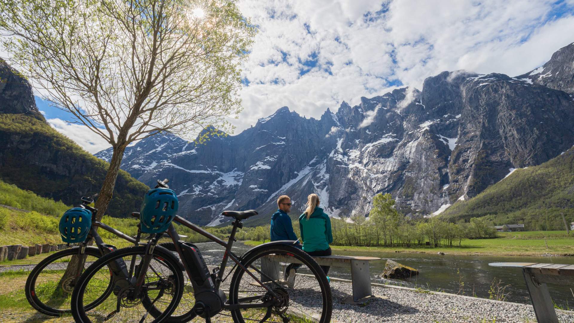 Electric bike trip to Trollveggen