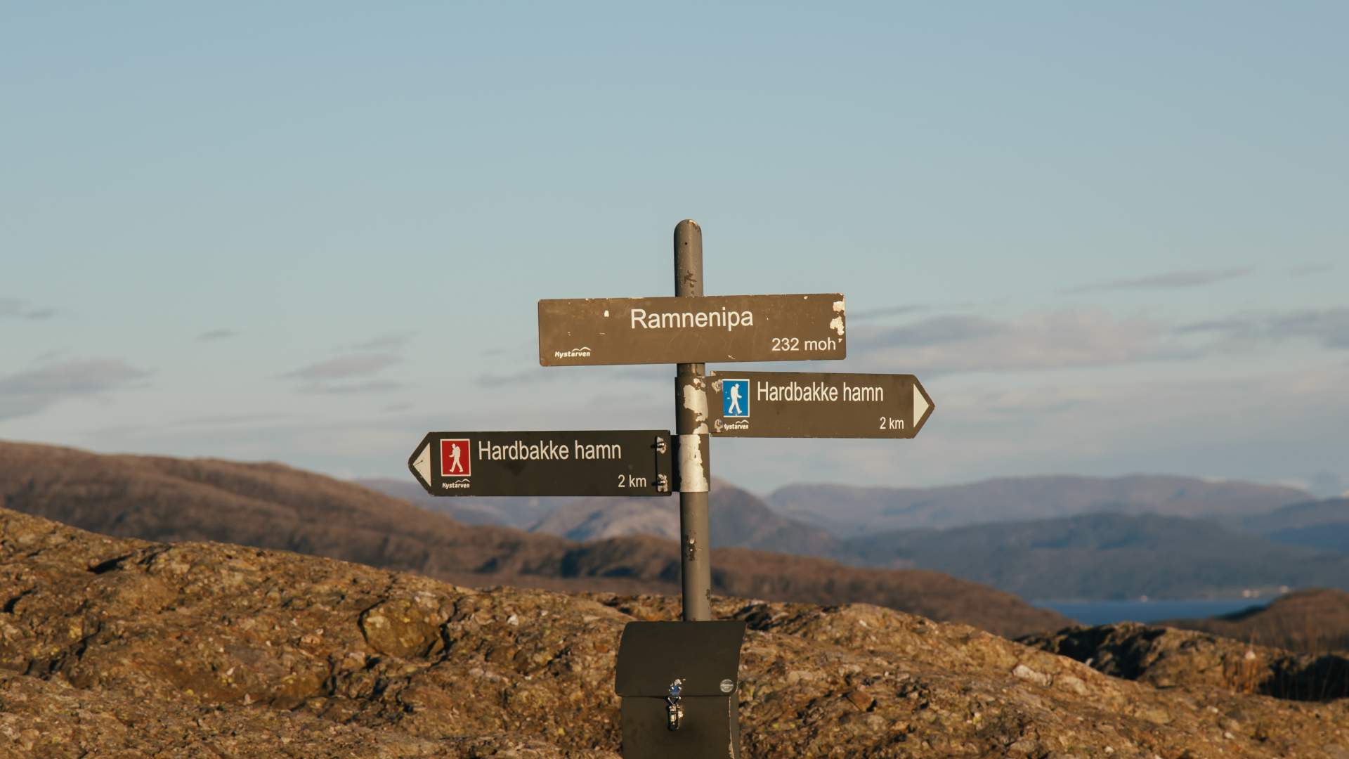 Fjelltur til Ramnenipa frå Hardbakke