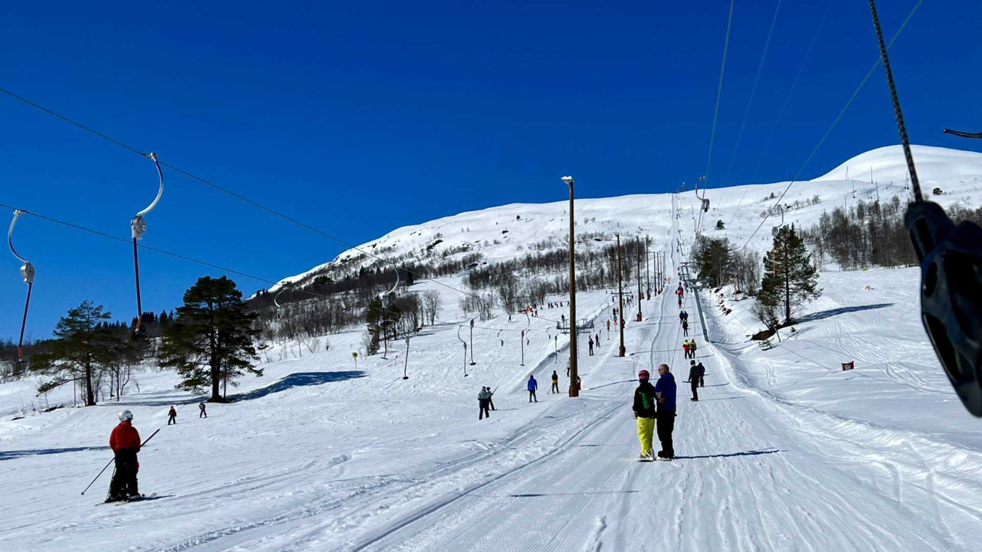 Fleire skitrekk på Hornindal Skisenter.