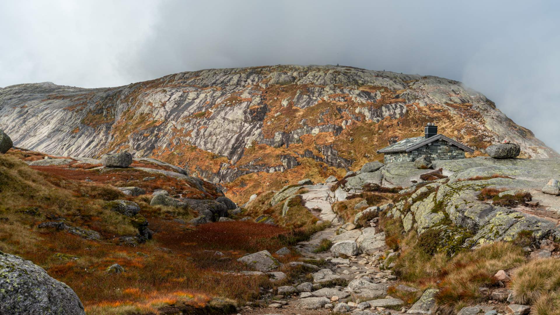 Hike to Kjerag with Get Guided Norway