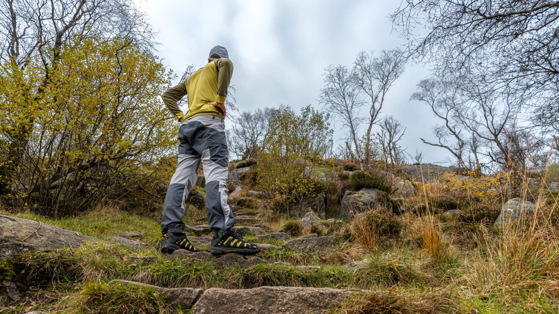 Hike to Månafossen and Dalsnuten