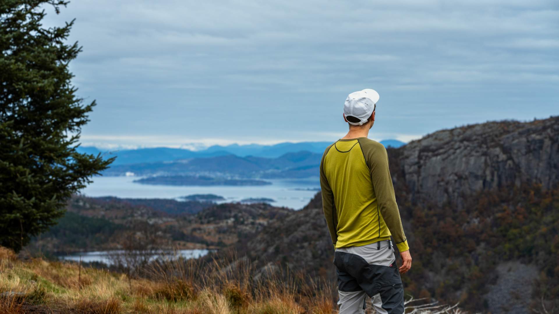 Hike to Månafossen and Dalsnuten