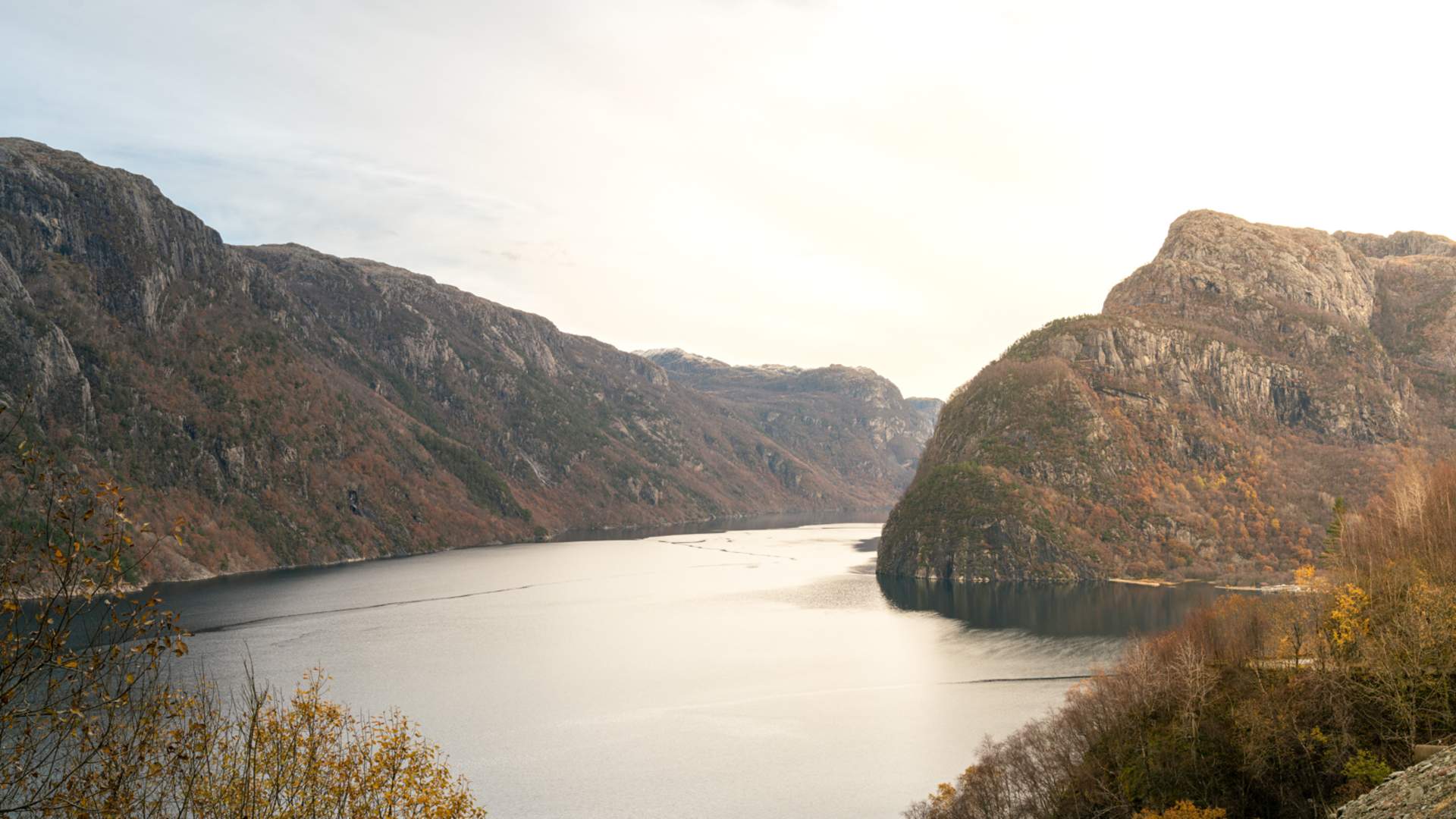 Hike to Månafossen and Dalsnuten