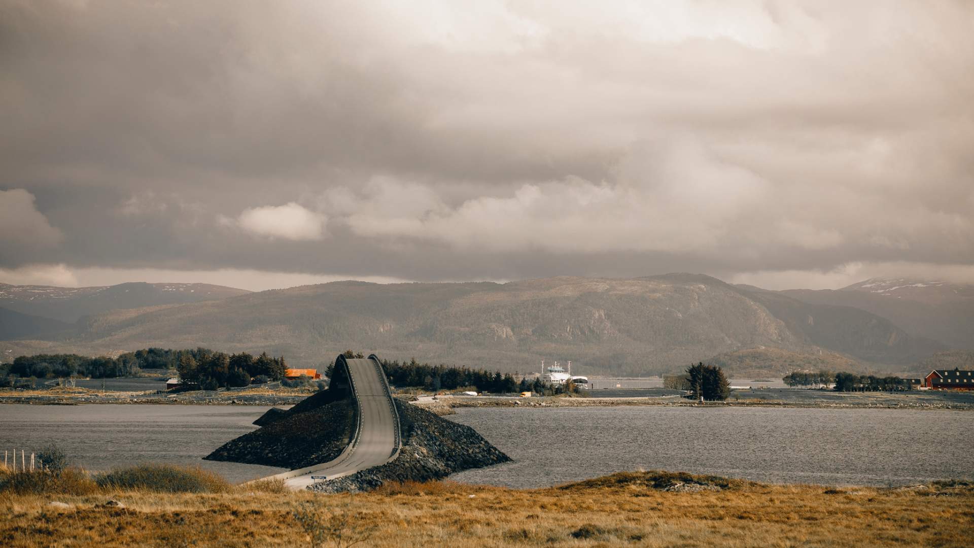 Outdoor historic play at Smøla – Fru Guri av Edøy
