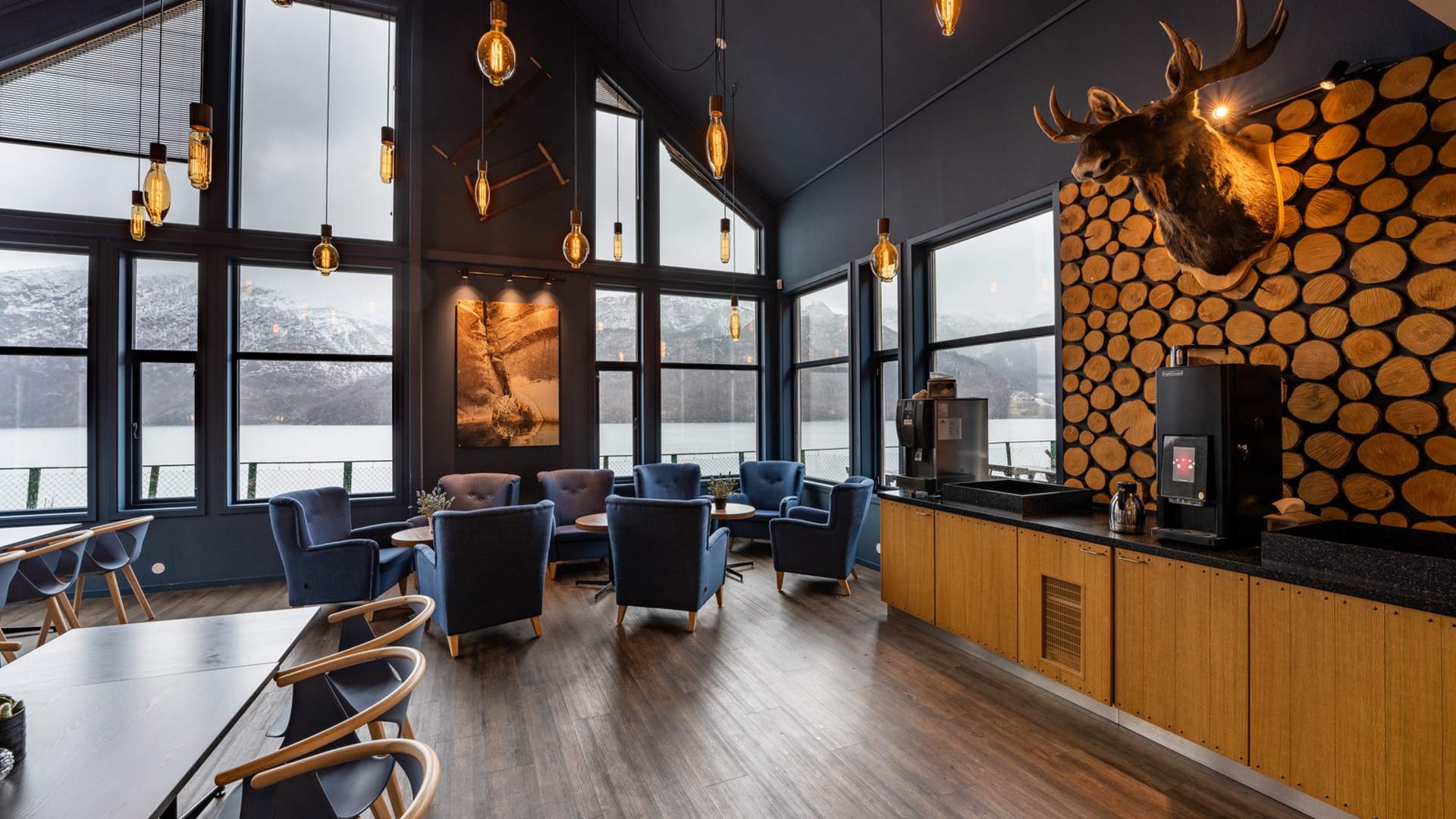 Åkrafjordtunet Kafe