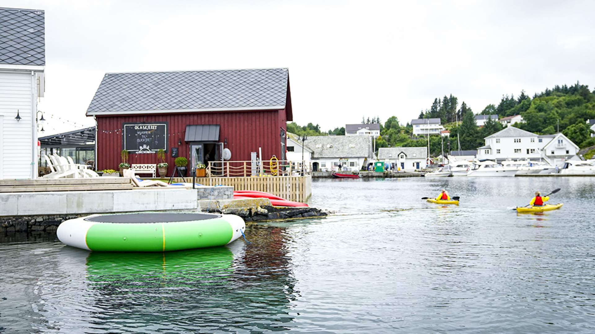 På Olaskjeret er du tett på sjøen - med mange moglegheiter for aktivitetar!