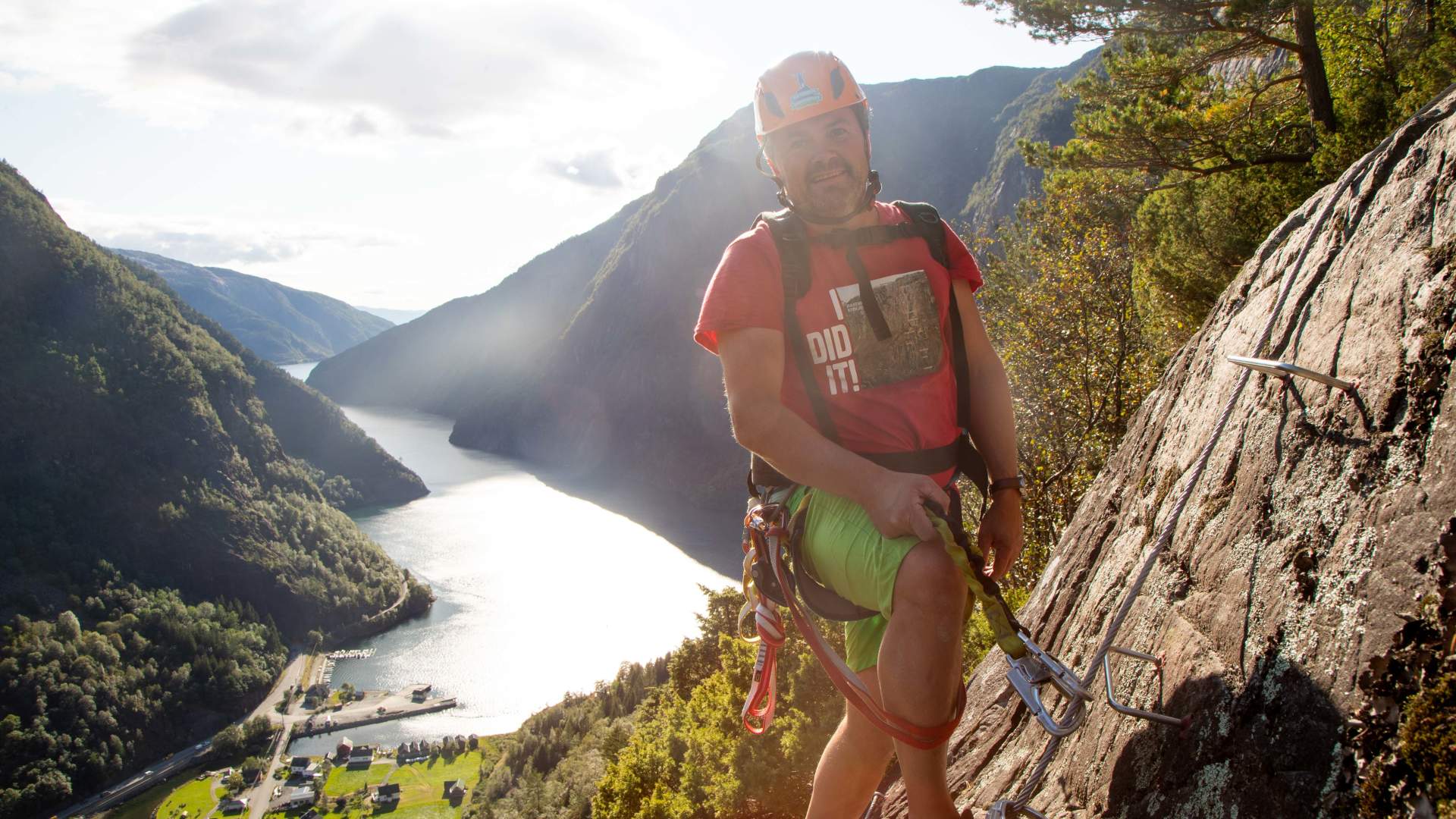 Via Ferrata Kyrkjeveggen i Åkrafjorden.