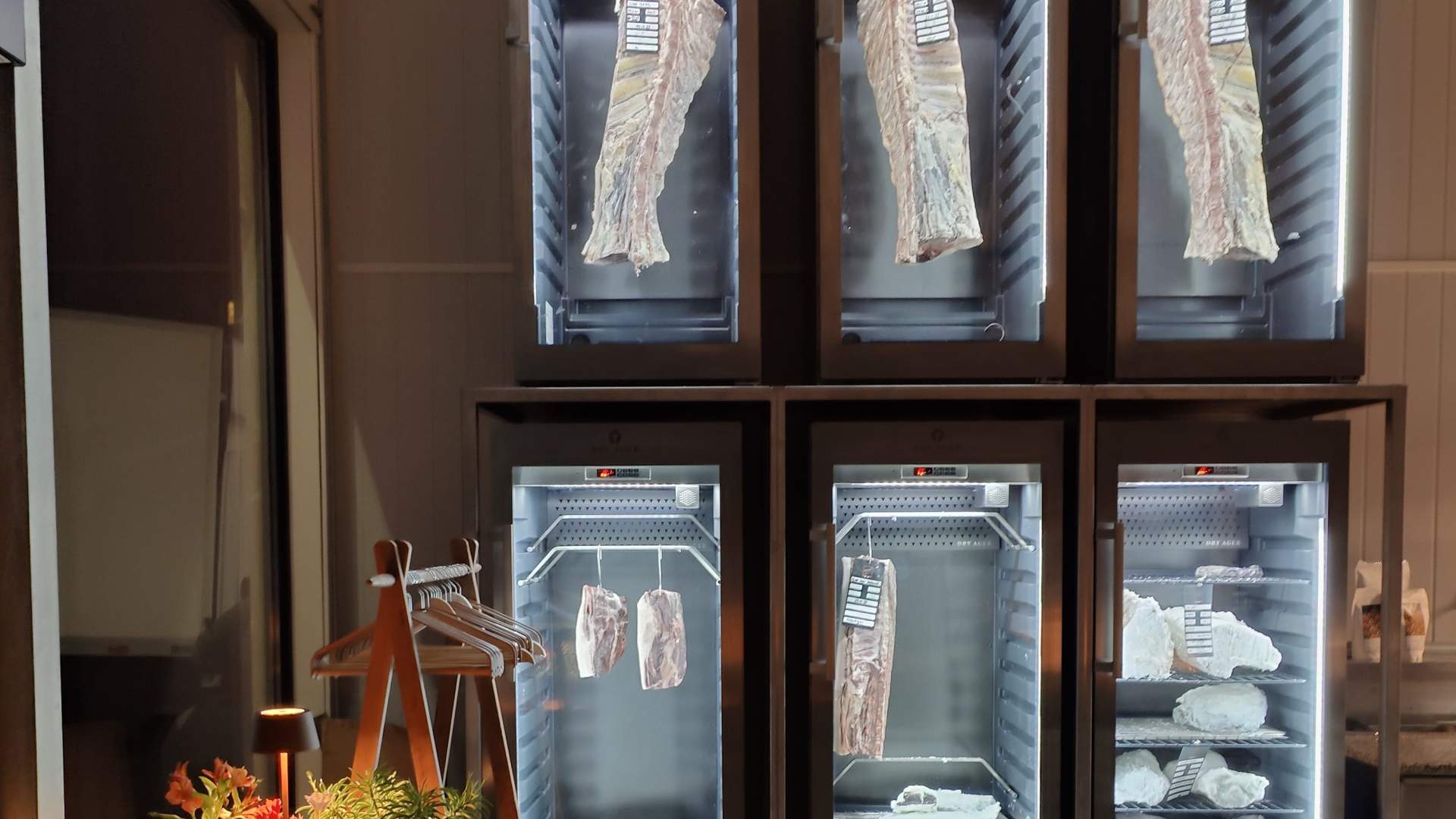 Nyyyt, Røysland Gård