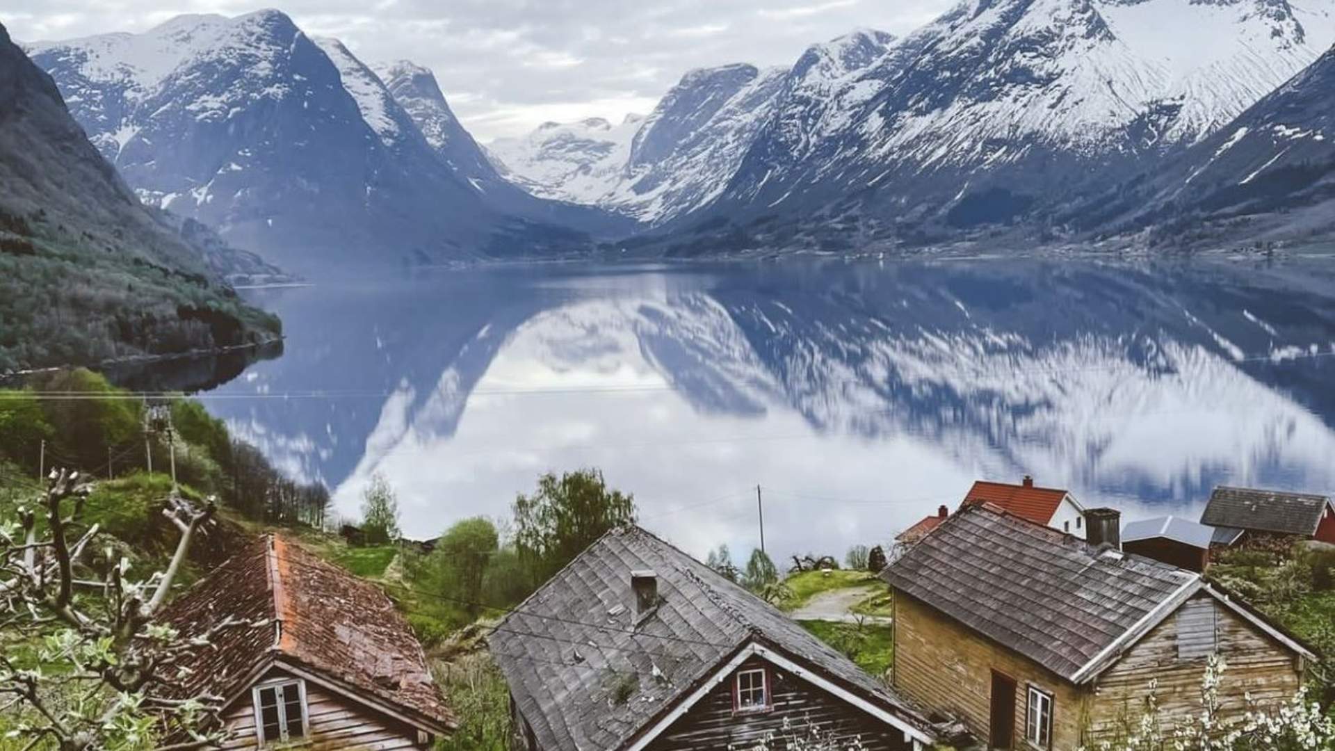 Segelabenteuer in den norwegischen Fjorden für aktive Natur- und Abenteuerliebhaber