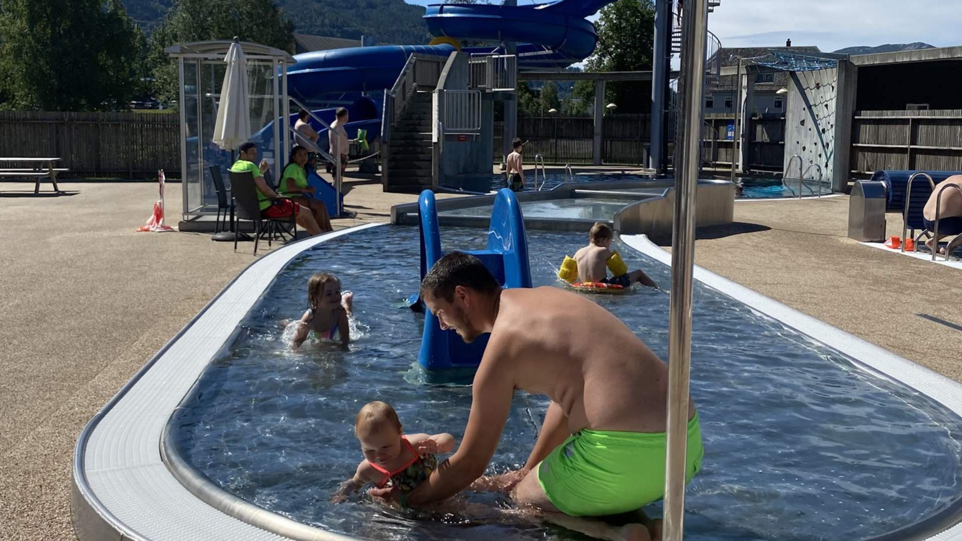 Saudahallen - sentrumsbadet i Sauda