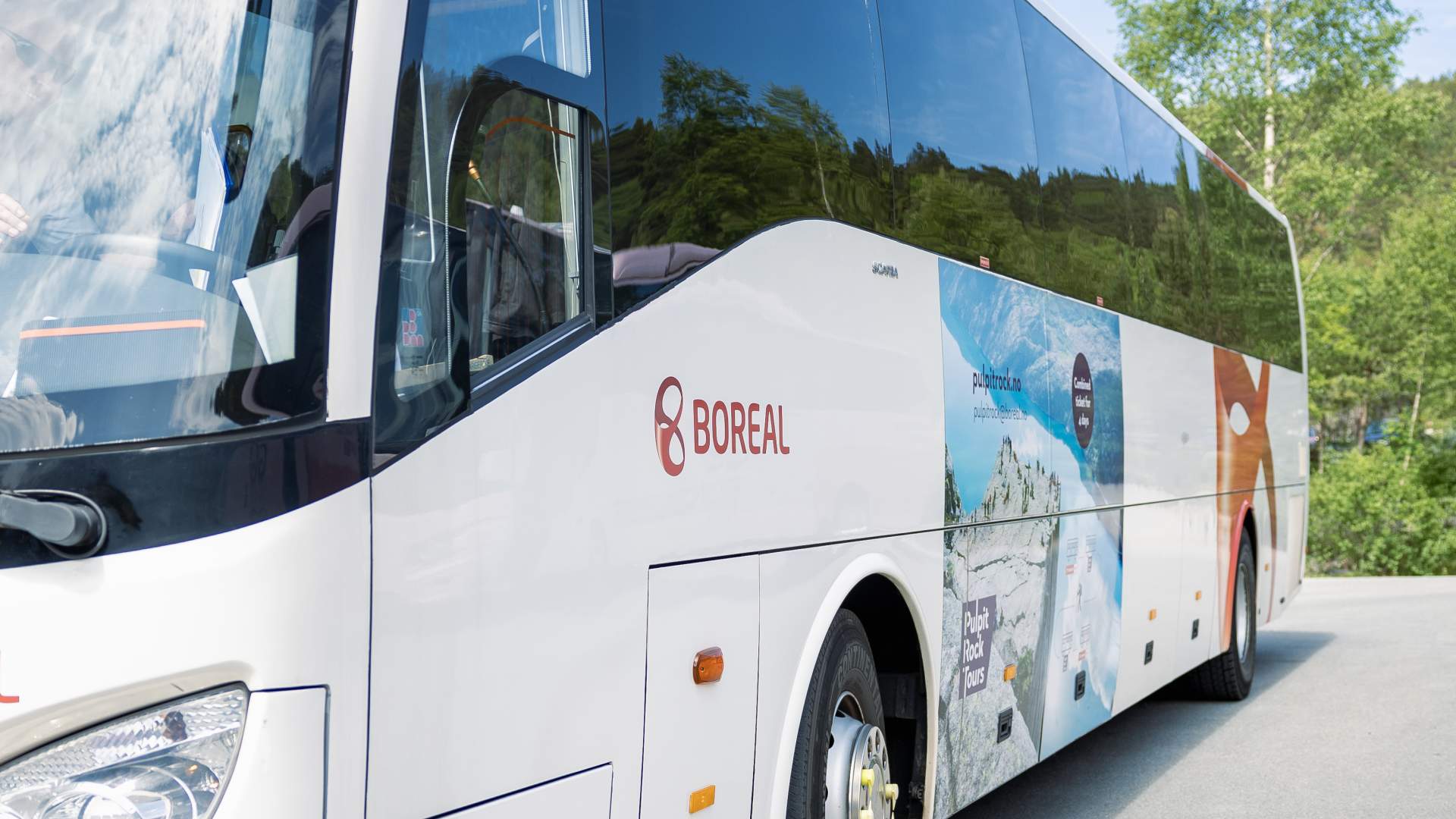 boreal bus to preikestolen