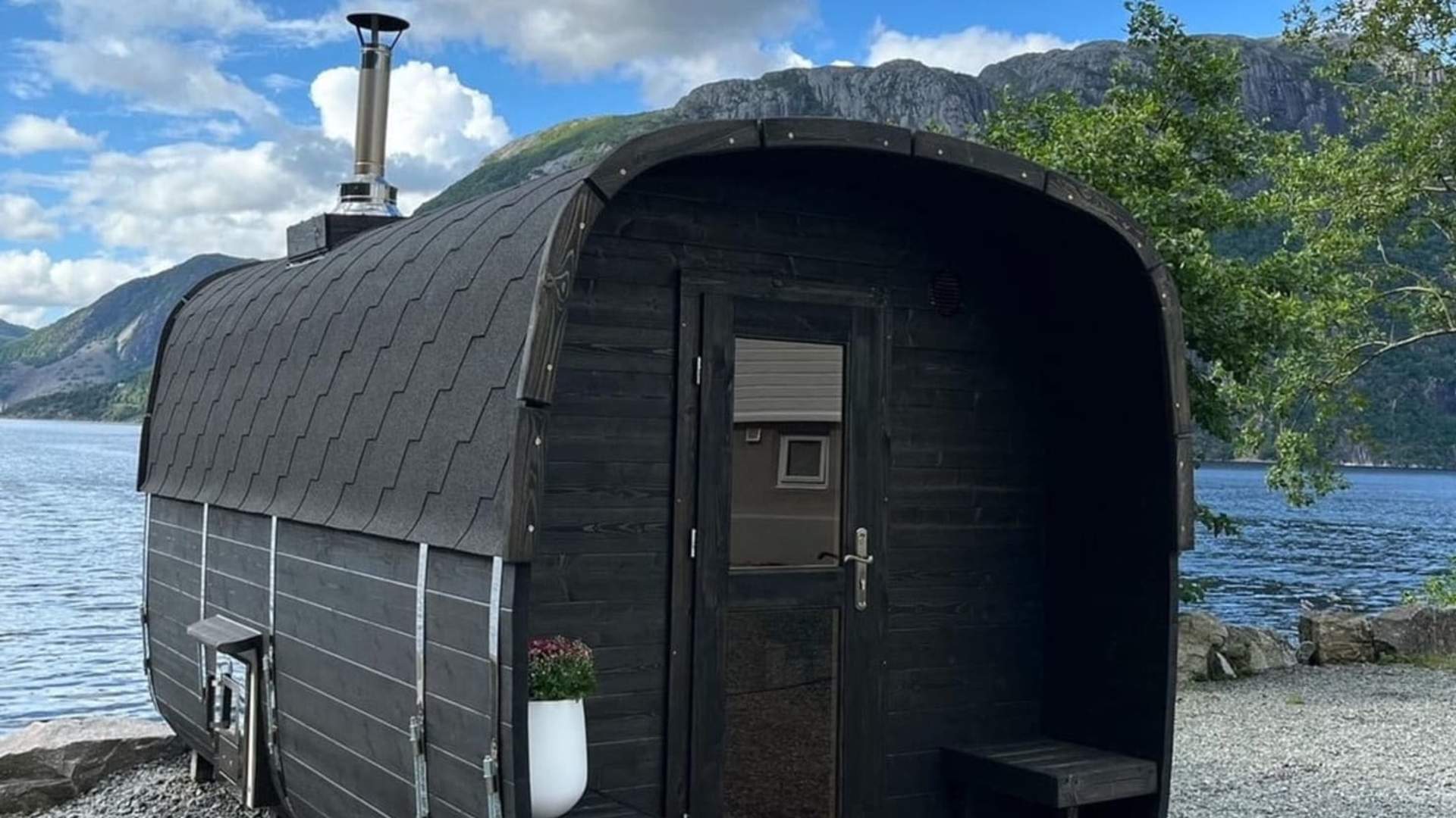 Dirdalstraen Badestue