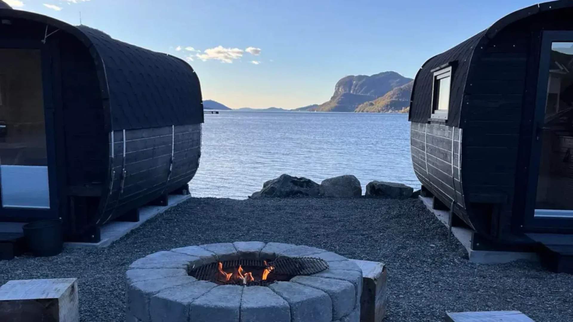 Overnatting hos Dirdalstraen Gardsutsalg