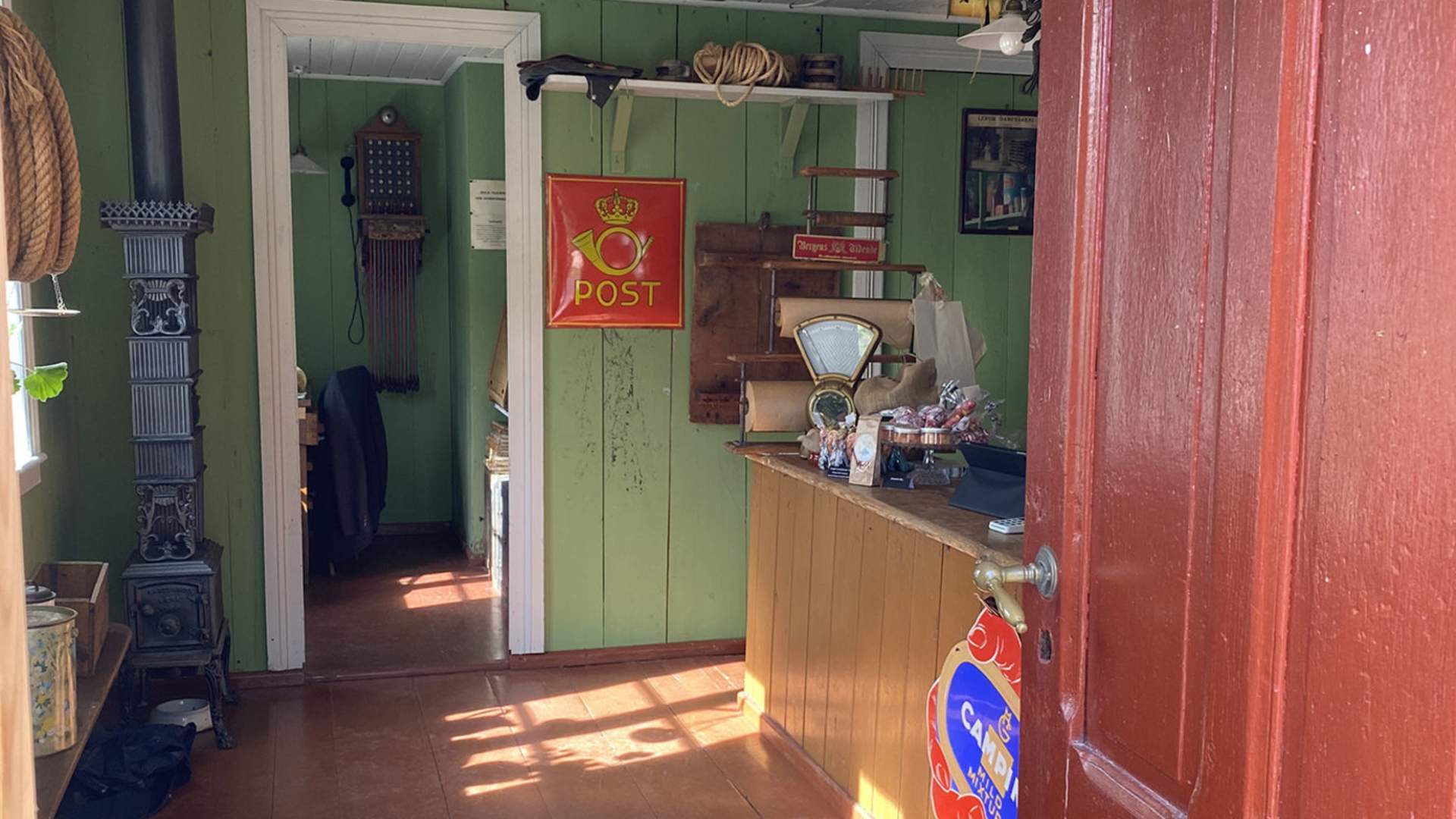 Krambua på Sunnhordlandstunet har inventar frå ca 1945