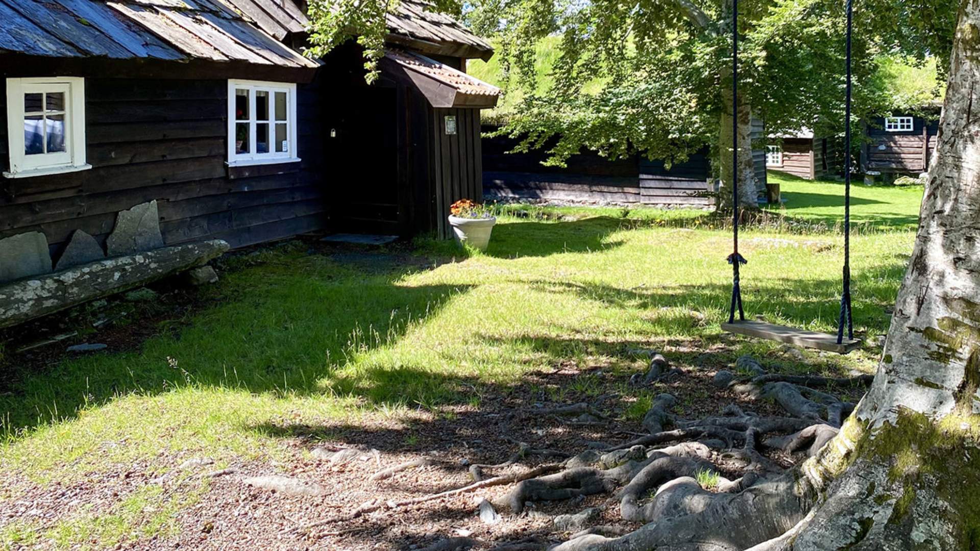 Frå museumstunet i Vidsteenparken