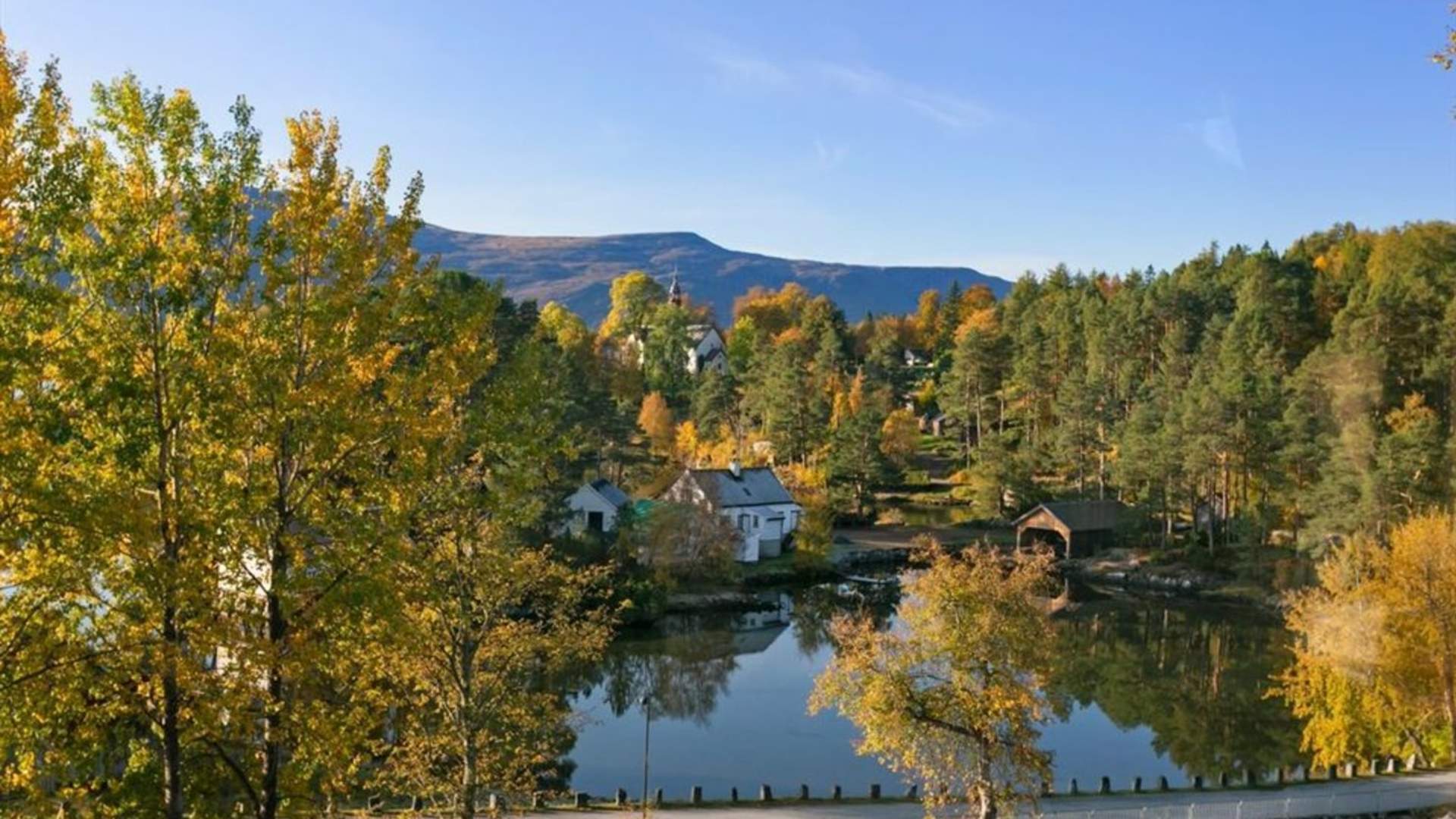 Utsikt over museumsområdet fra Jervell Gjestehus.