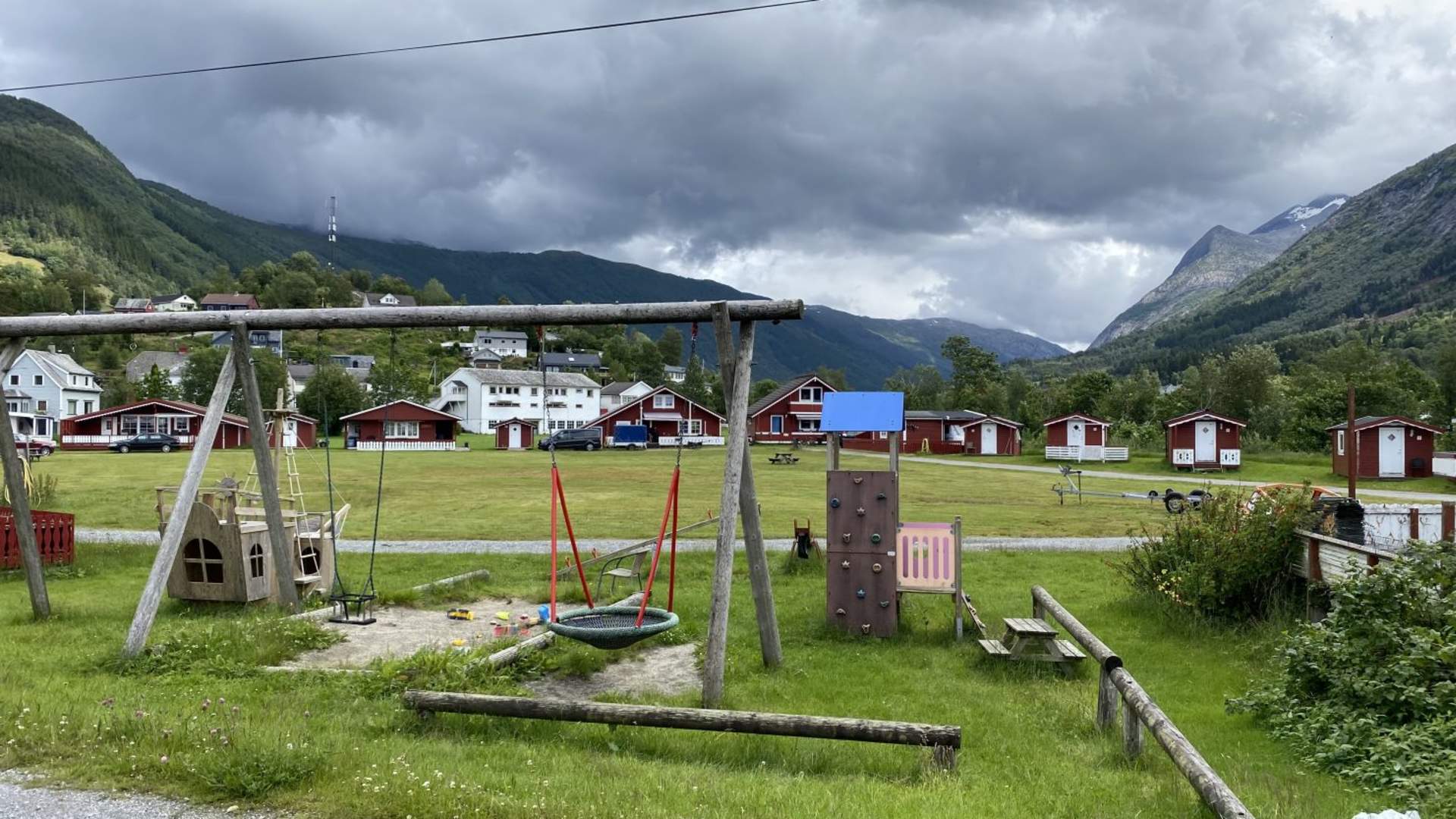 Rabben Camping ligg i Uskedalen