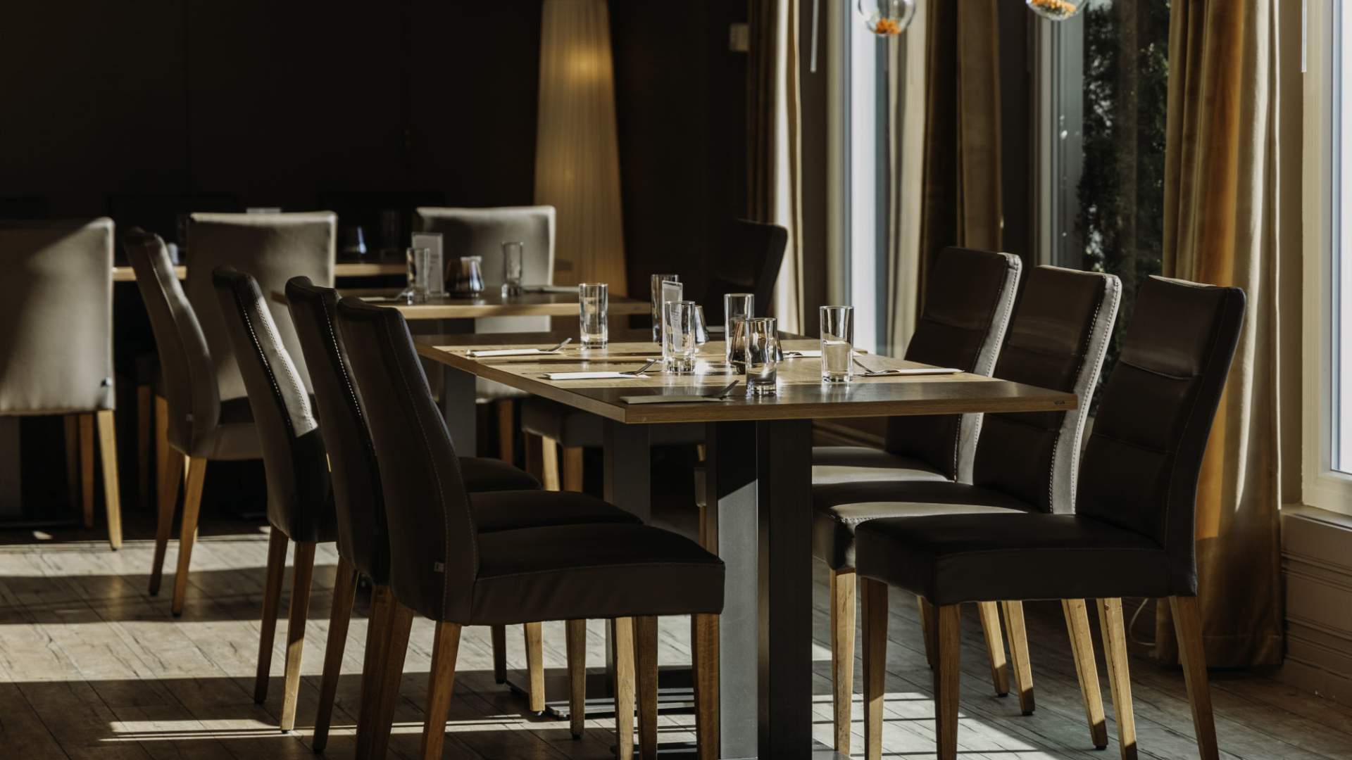 Solund leilighetshotell og Skafferiet Mat og Drikke