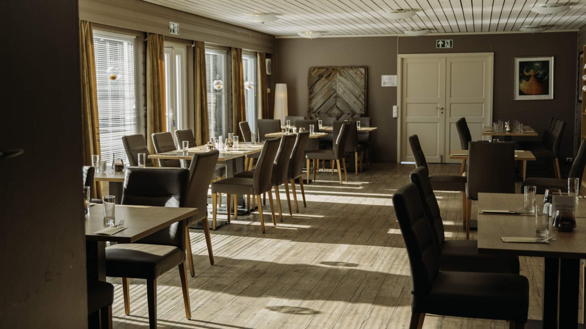 Solund leilighetshotell og Skafferiet Mat og Drikke