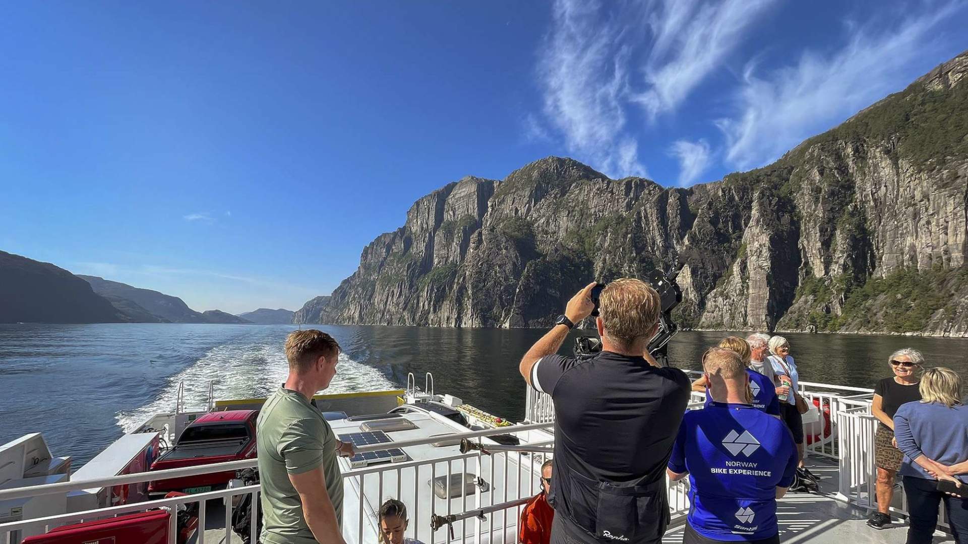 Lysefjorden bike & hike