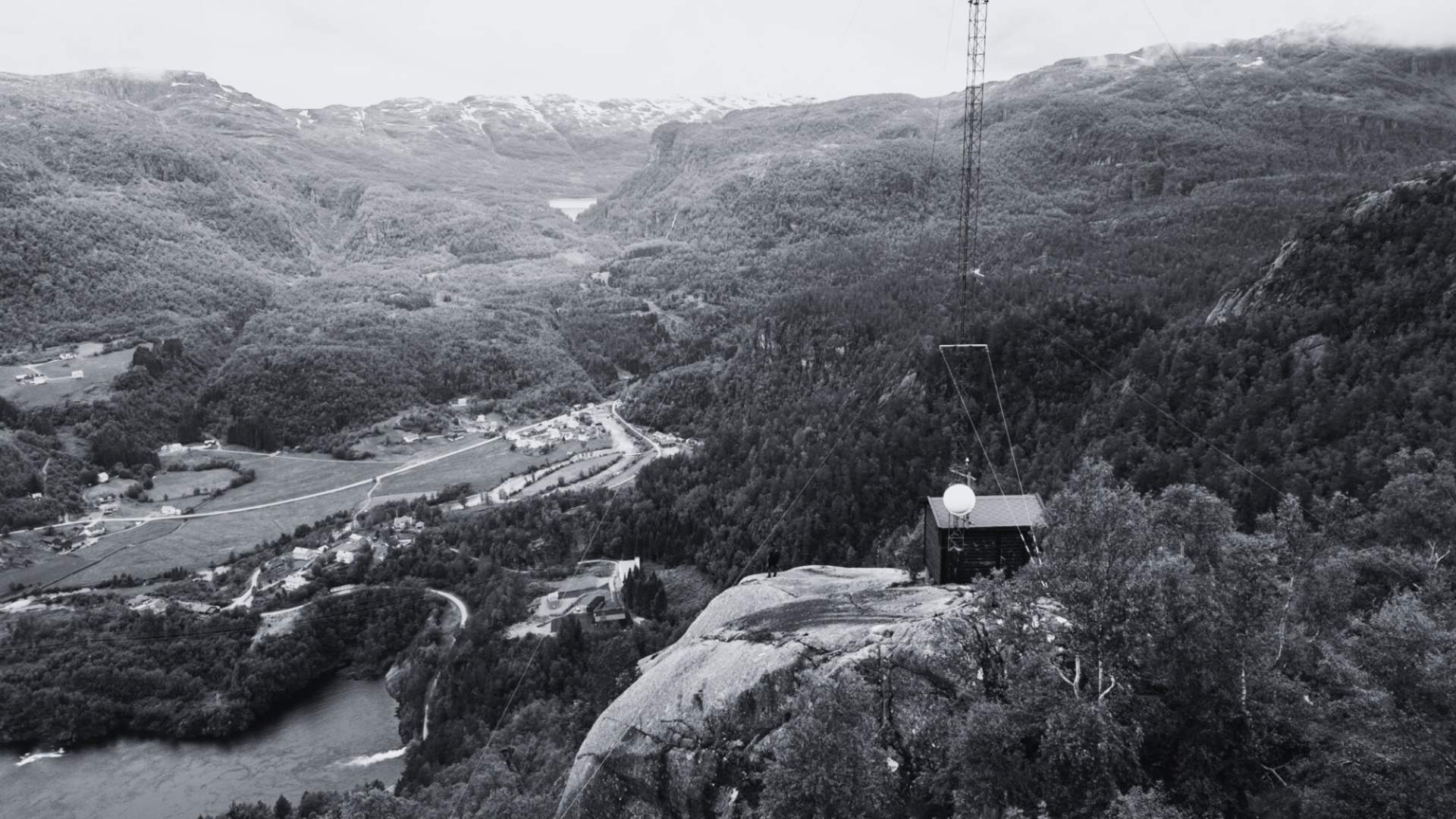 Spelhustoppen: A Historical Walk Through Power Heritage and Engineering Excellence