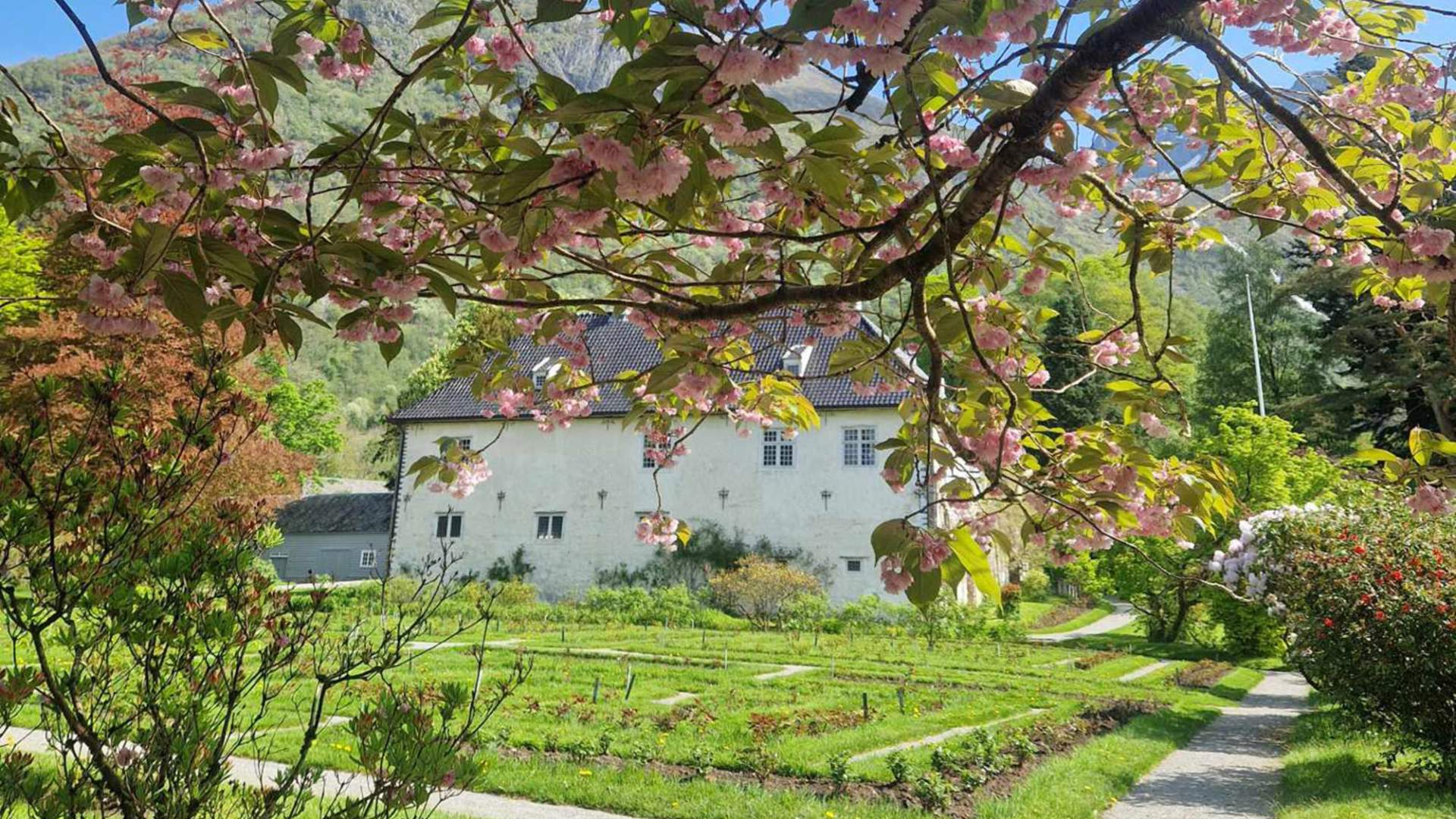 Baroniet Rosendal og Rosendal Have.
