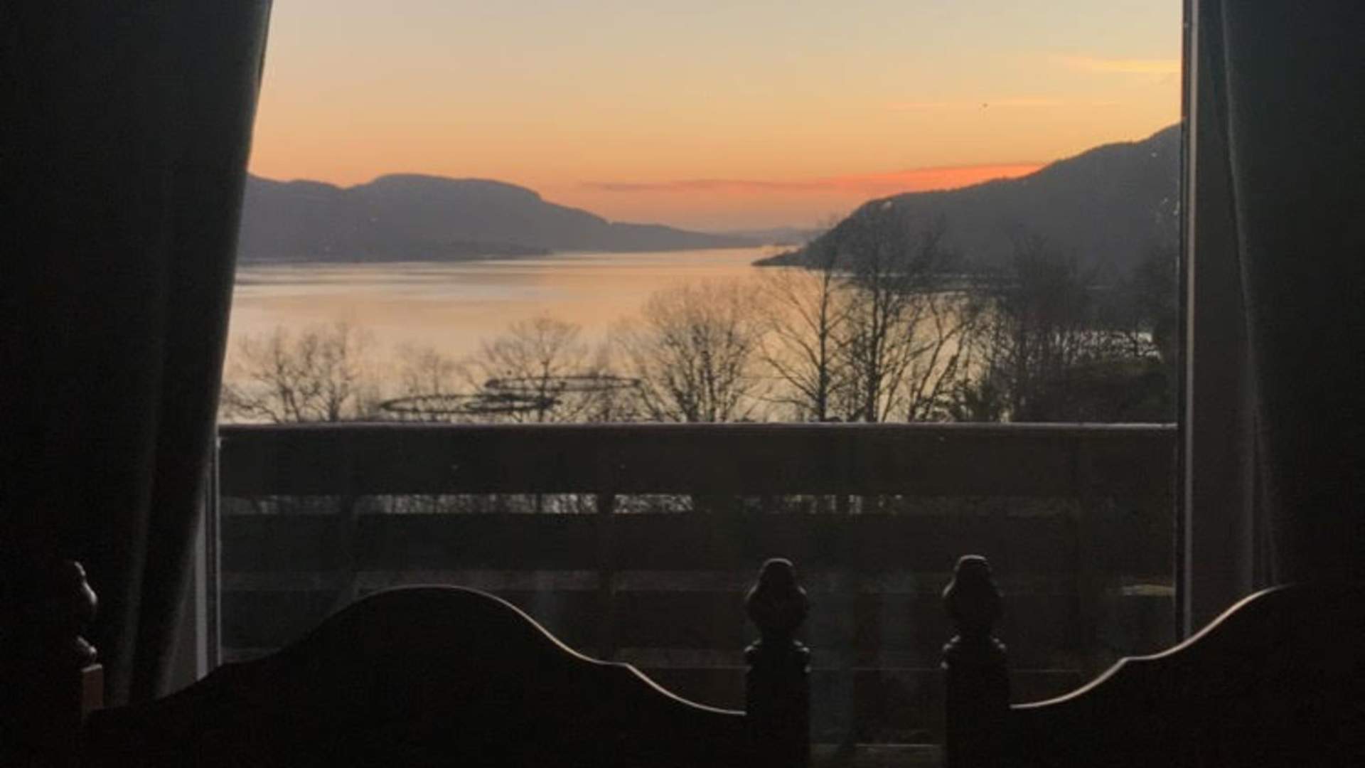 Tjeltveit Fjordferie, Skiftun