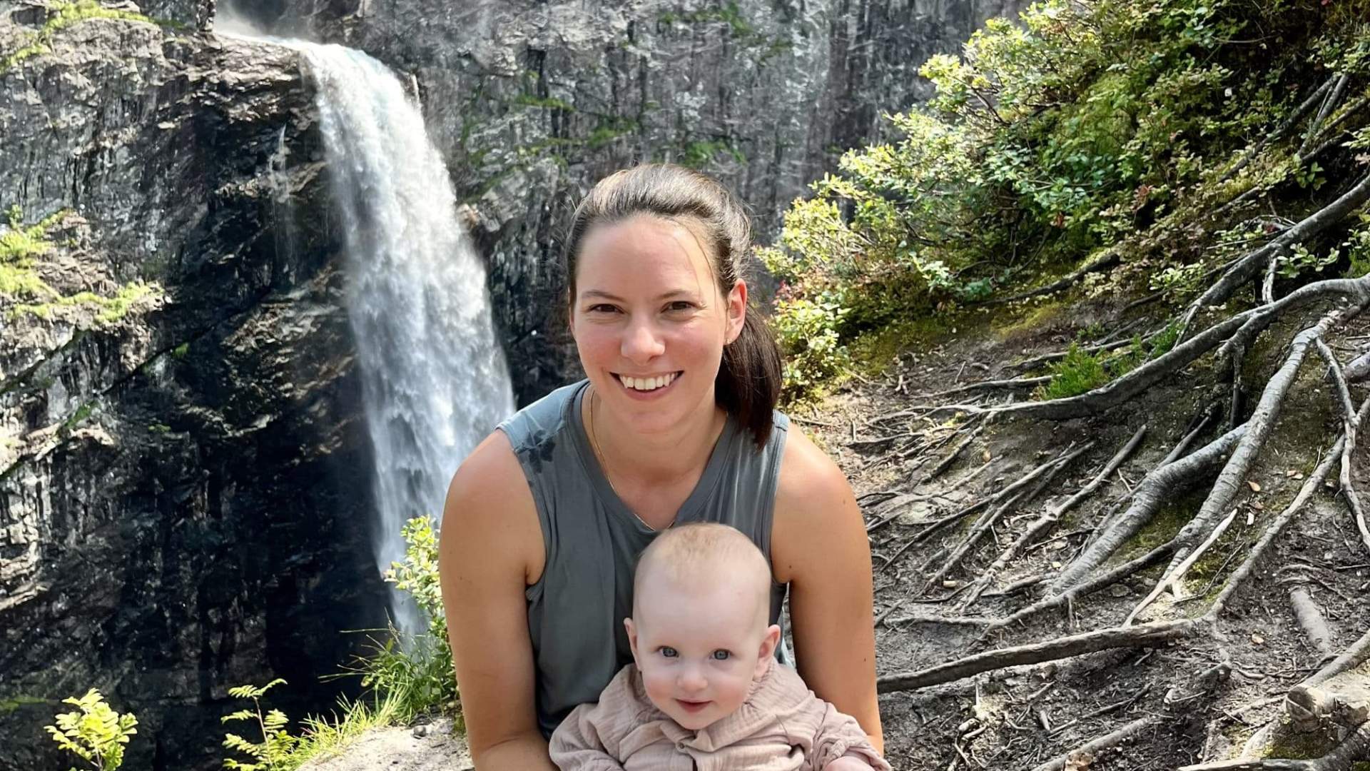 Fjord Hikes waterfalls, via ferrata, byrkjedalstunet