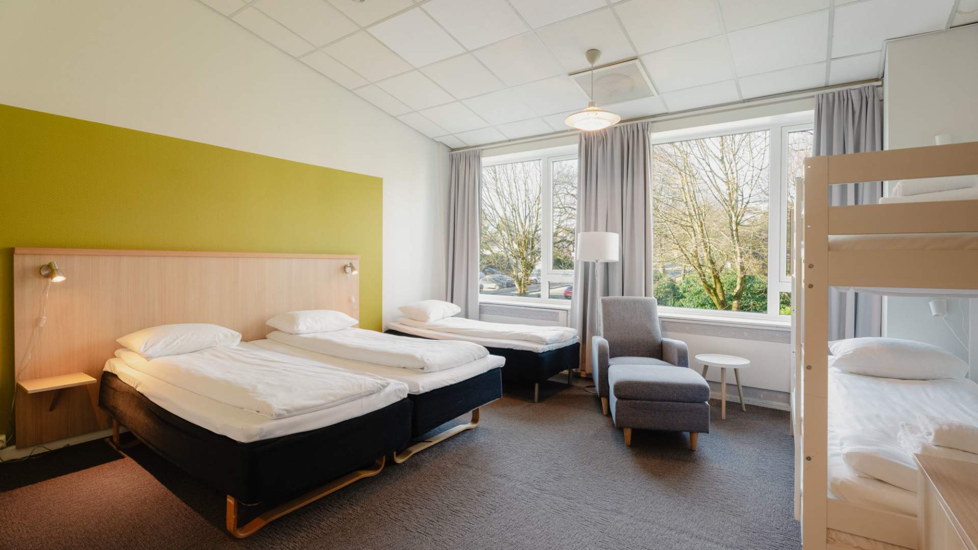 Hotel Sverre rooms and facilities