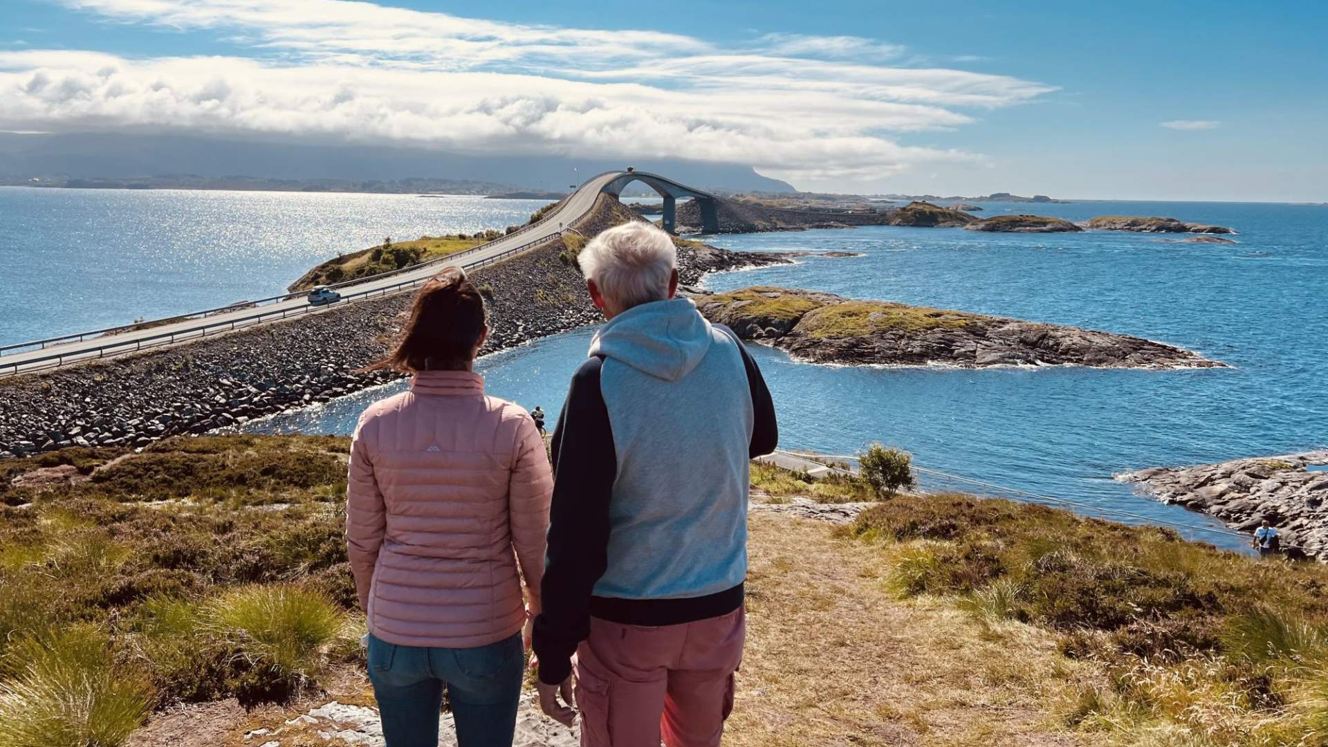 Bus trip from Molde to Atlanterhavsveien and Bud