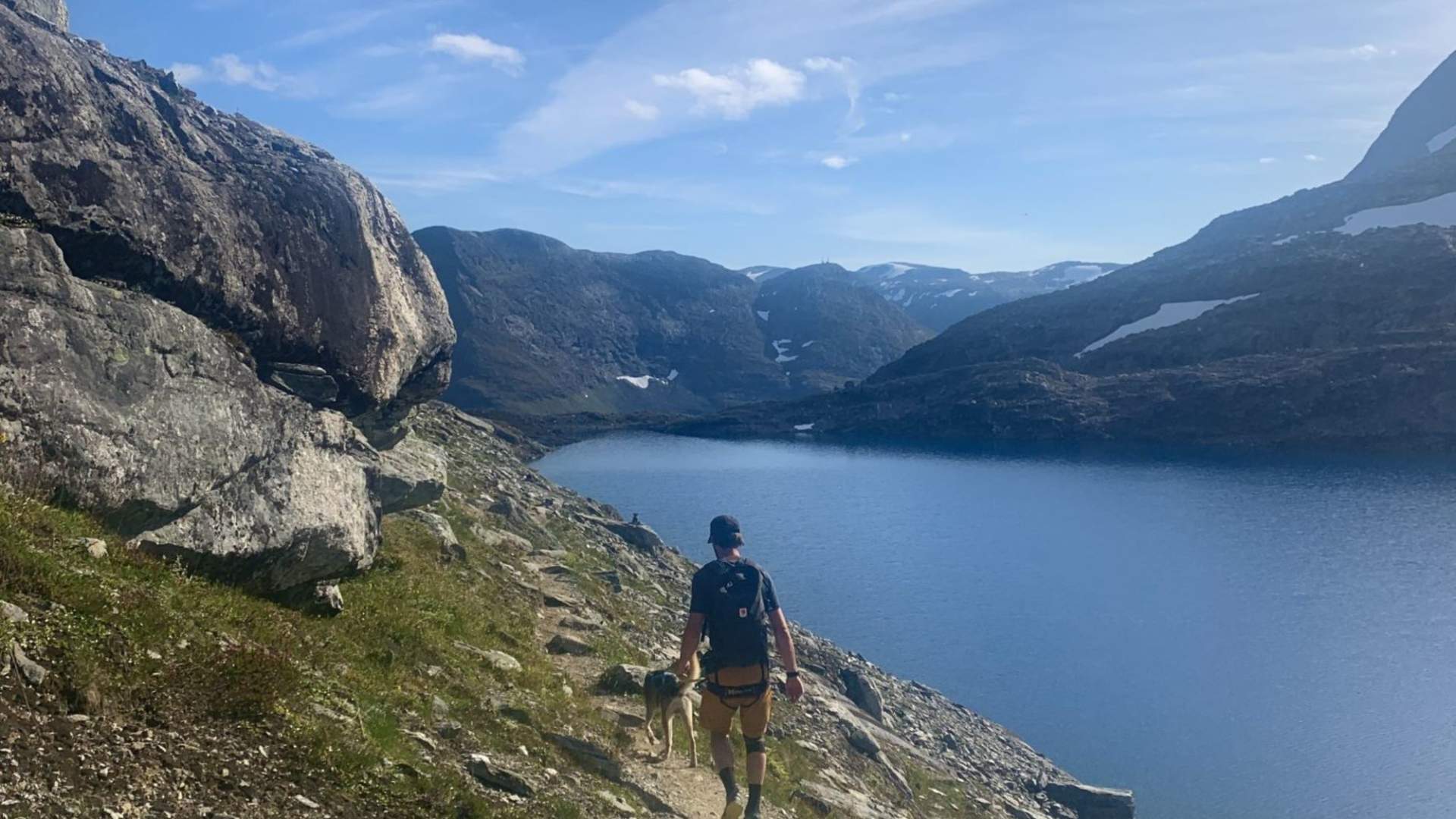 Guided hike to Bispevatnet from Trollstigen