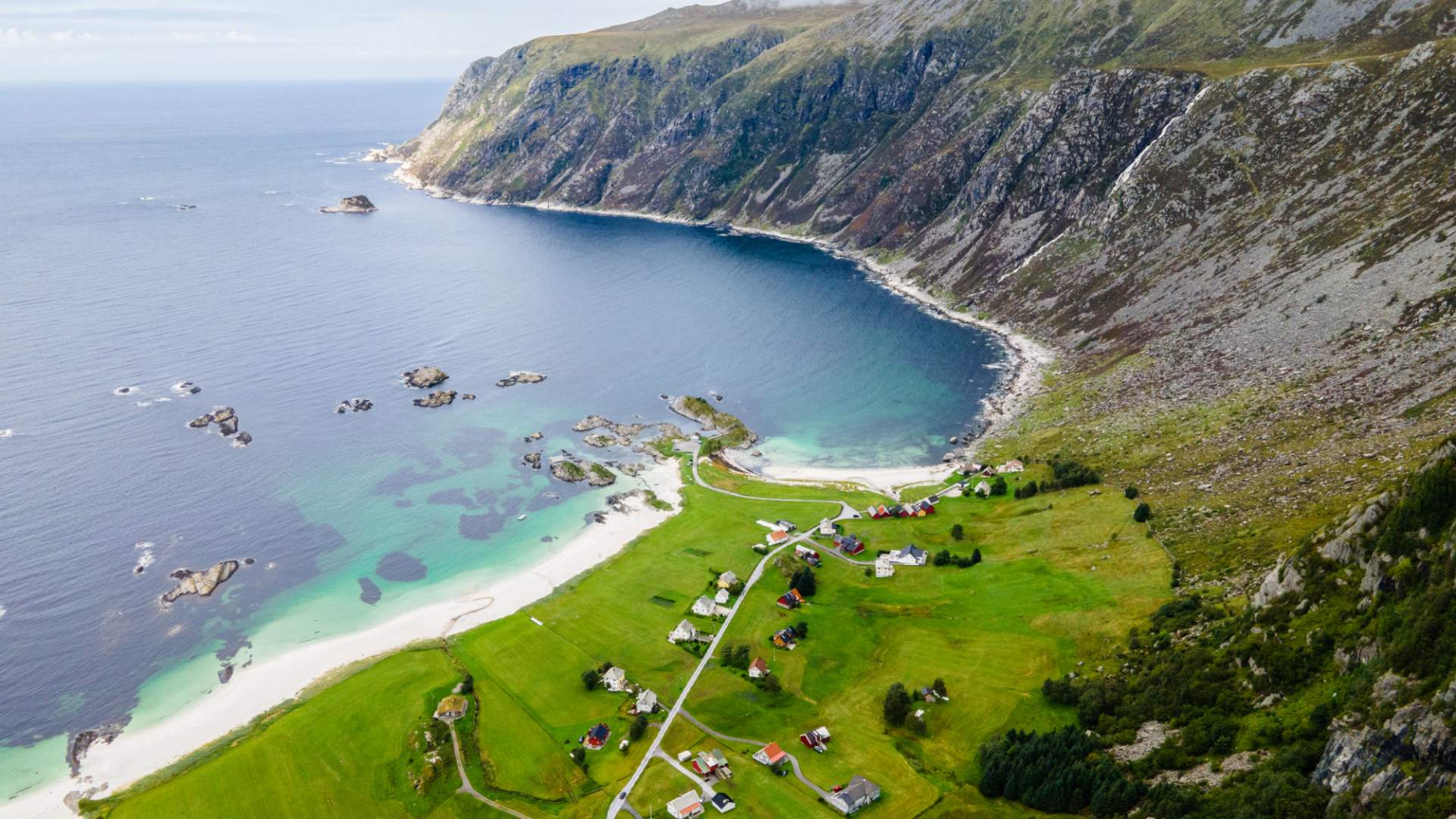 Guided e-bike tour from Kalvåg