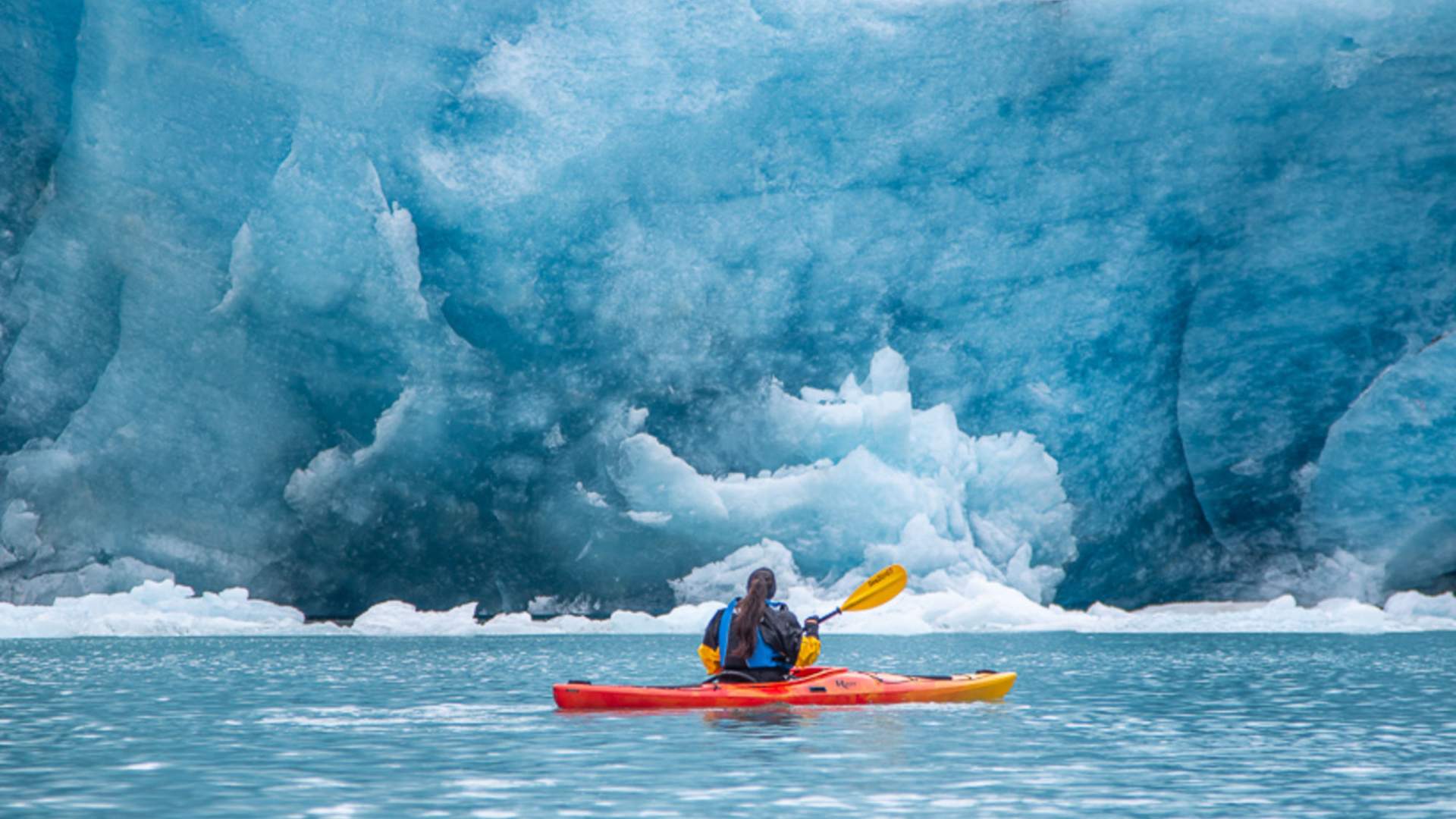 Kajakk ved Folgefonna