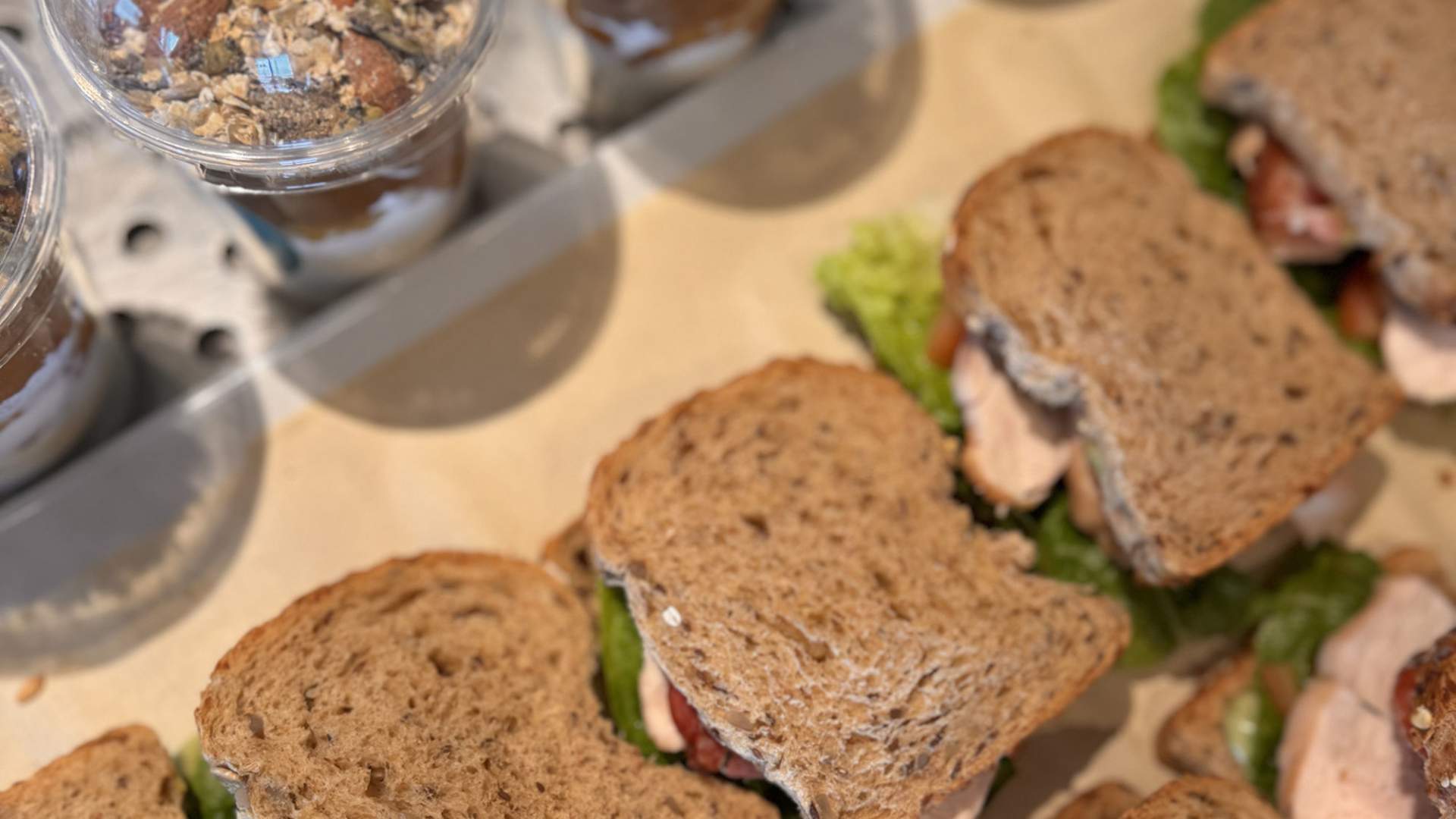 Alltid fersk mat på kefeen Urt & Ugras