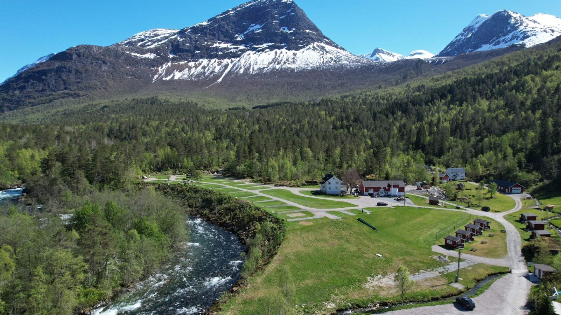 Koslig Campingplass ved Gudbrandsjuvet i Valldal.
