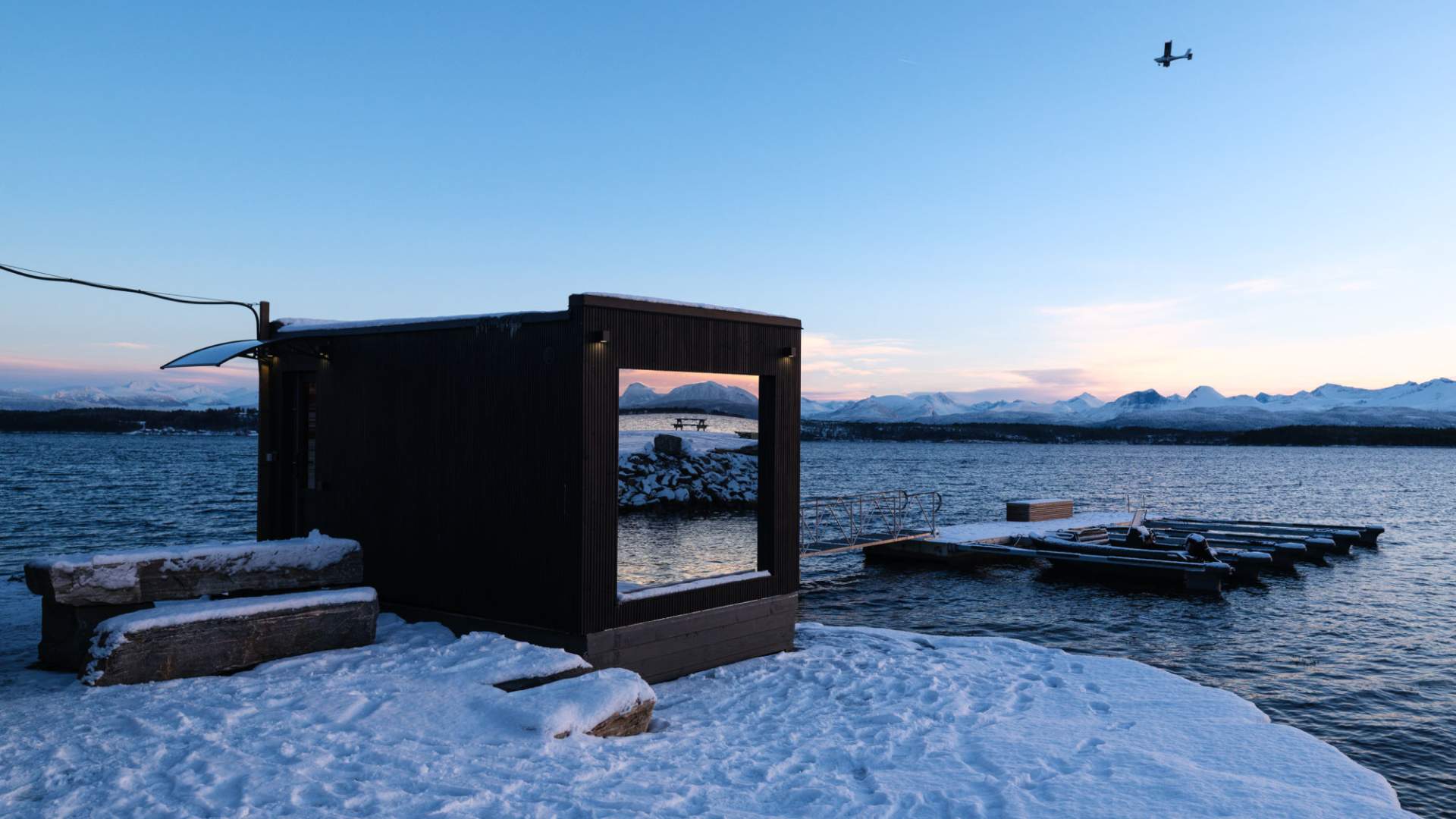 Roa Kviltorp – Sauna by the sean
