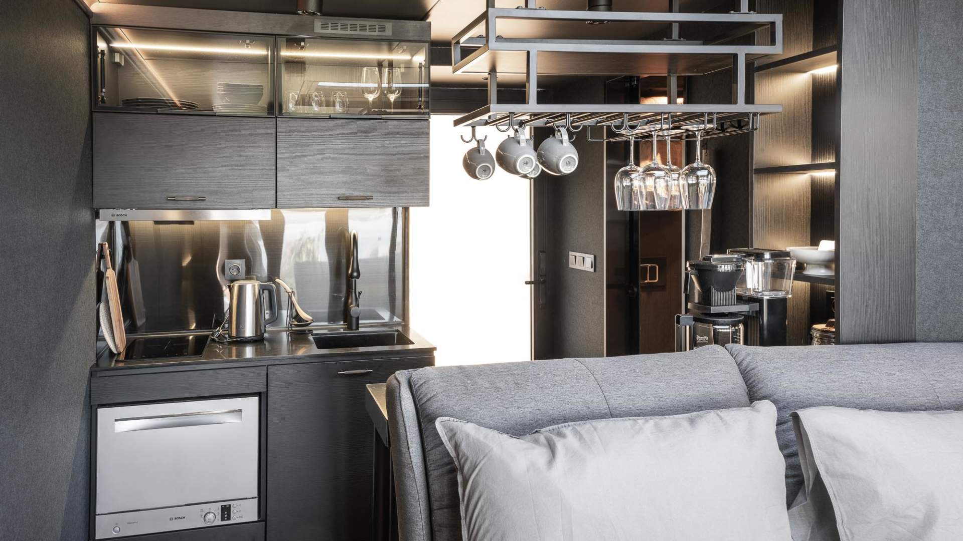 Torvika Seaview Pods - kitchen