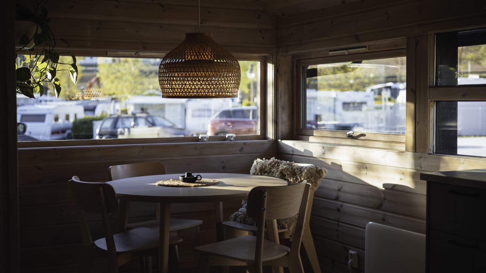 Jølstraholmen river suite